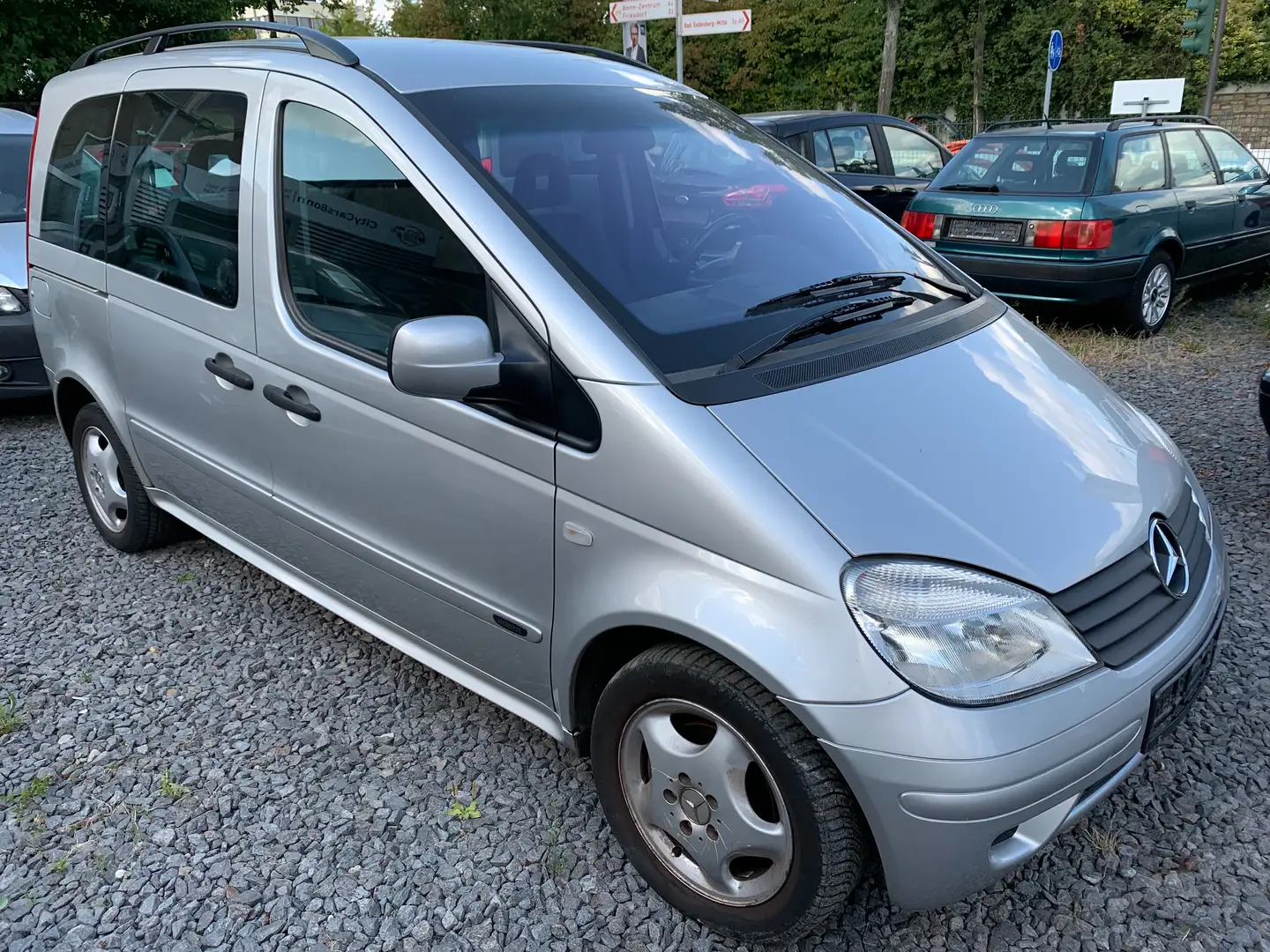 Mercedes-Benz Vaneo 1.7 CDI Ambiente Klima/Automatik/Alu Silber - 2