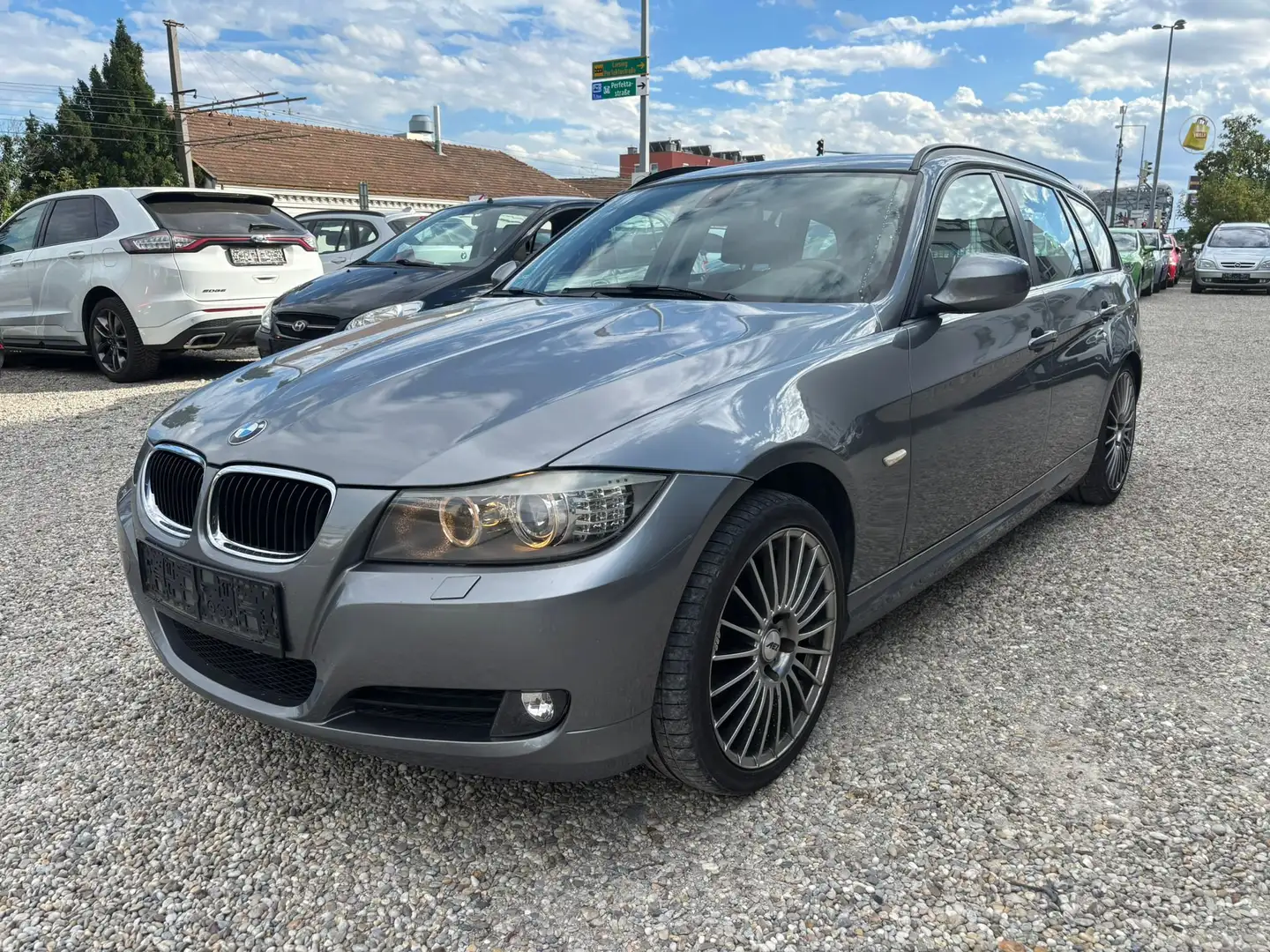 BMW 318 Touring E91 - 1