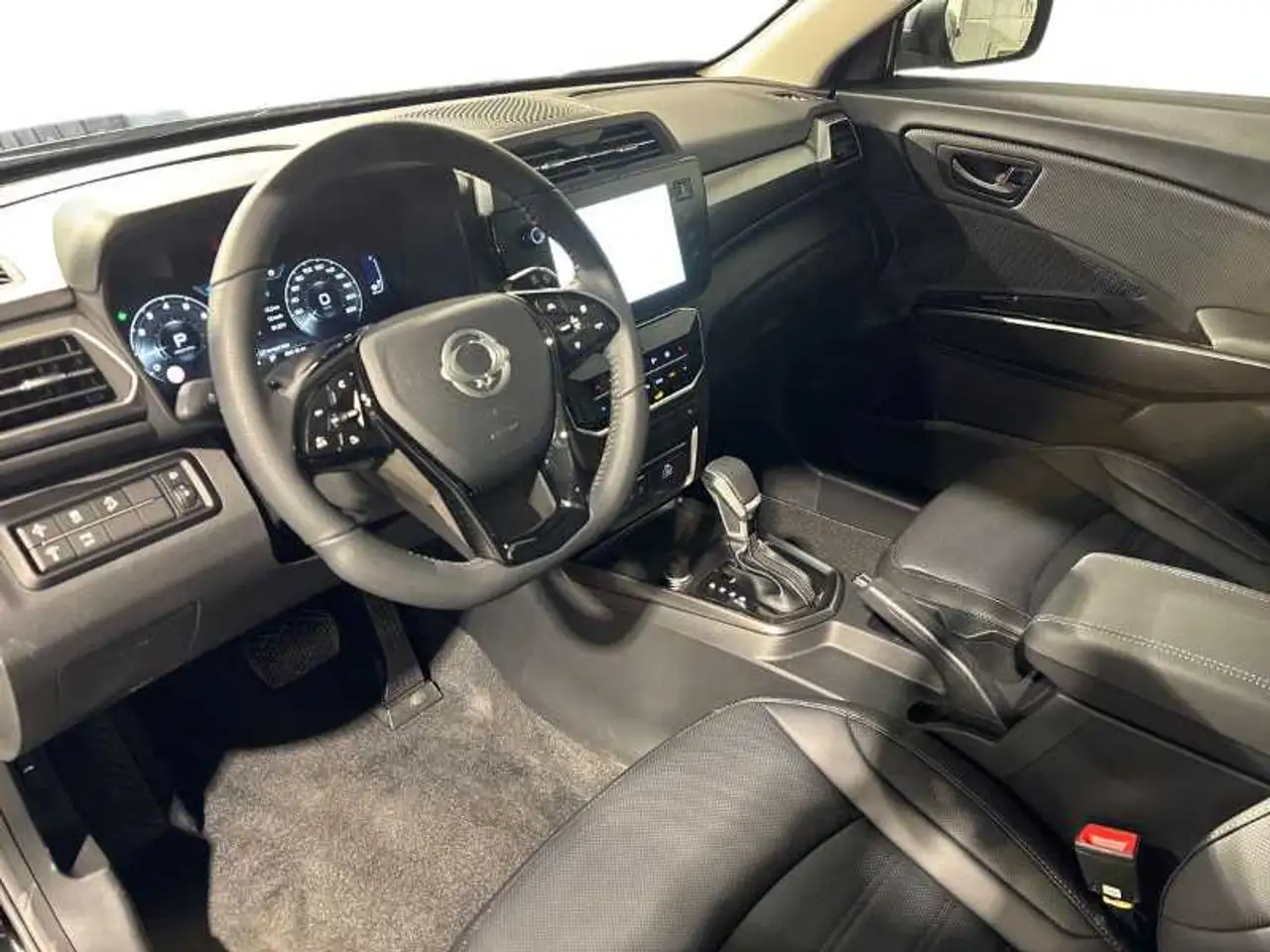 KGM Tivoli Luxury - 1.5 Turbo GDI 163 CV 4wd AT 11
