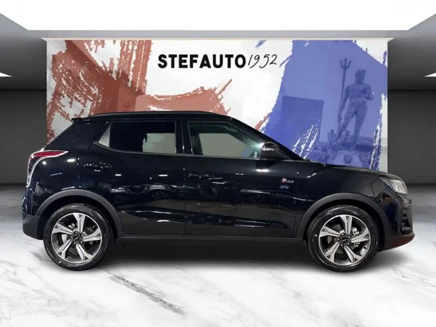 KGM Tivoli Luxury - 1.5 Turbo GDI 163 CV 4wd AT Negro - 2