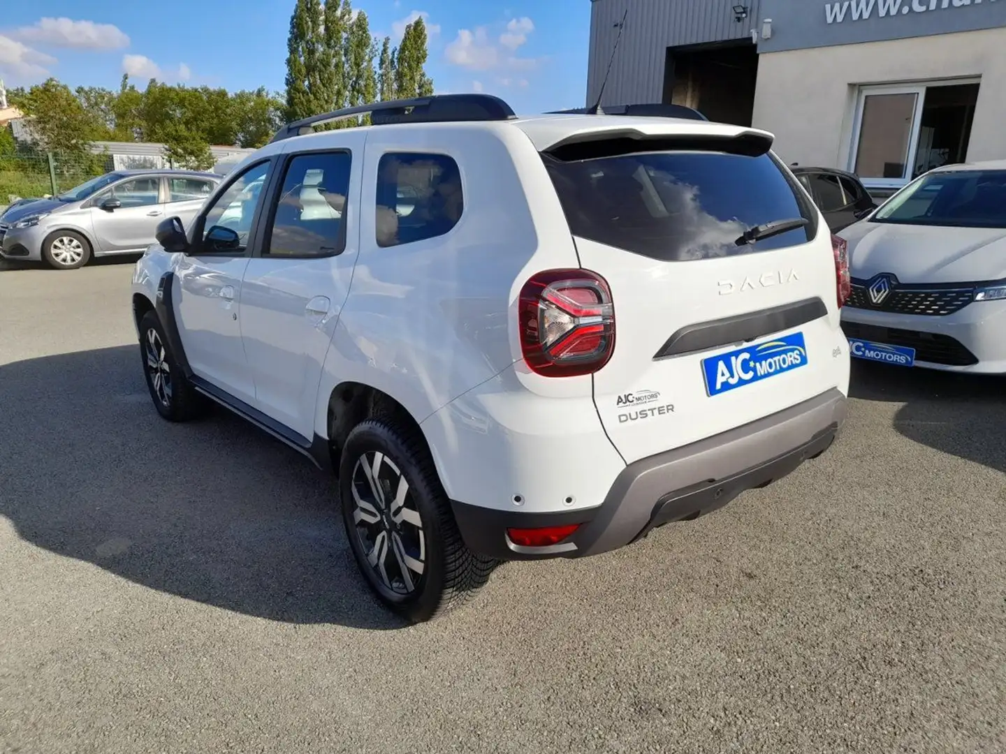 Dacia Duster 1.5 BLUE DCI 115CH JOURNEY 4X4 Blanc - 2