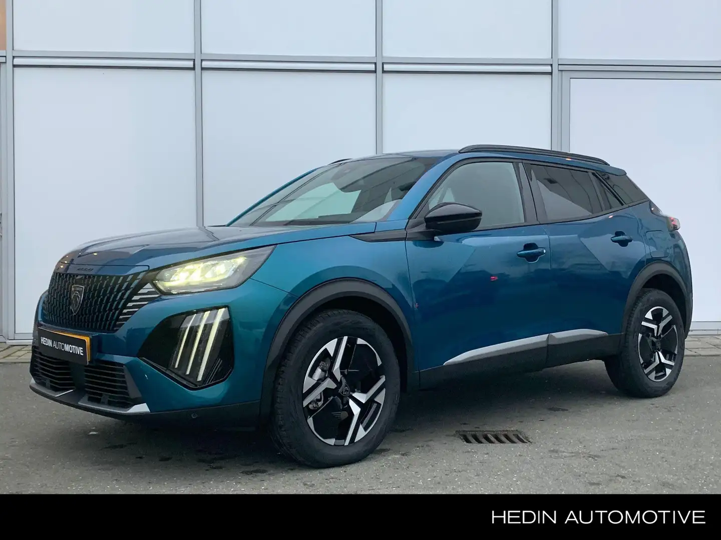Peugeot 2008 1.2 Hybrid 136pk Allure | NAVI | LED | CAMERA | AD Blauw - 1