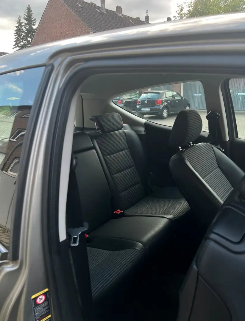 Mercedes-Benz A 170 Avantgarde - 2