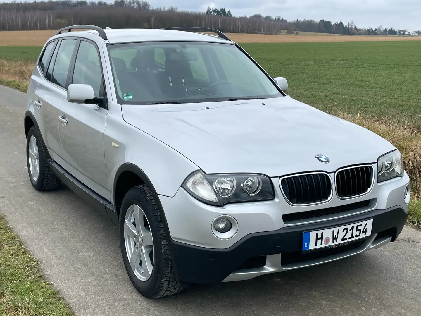 BMW X3 2.0i LPG Silber - 2
