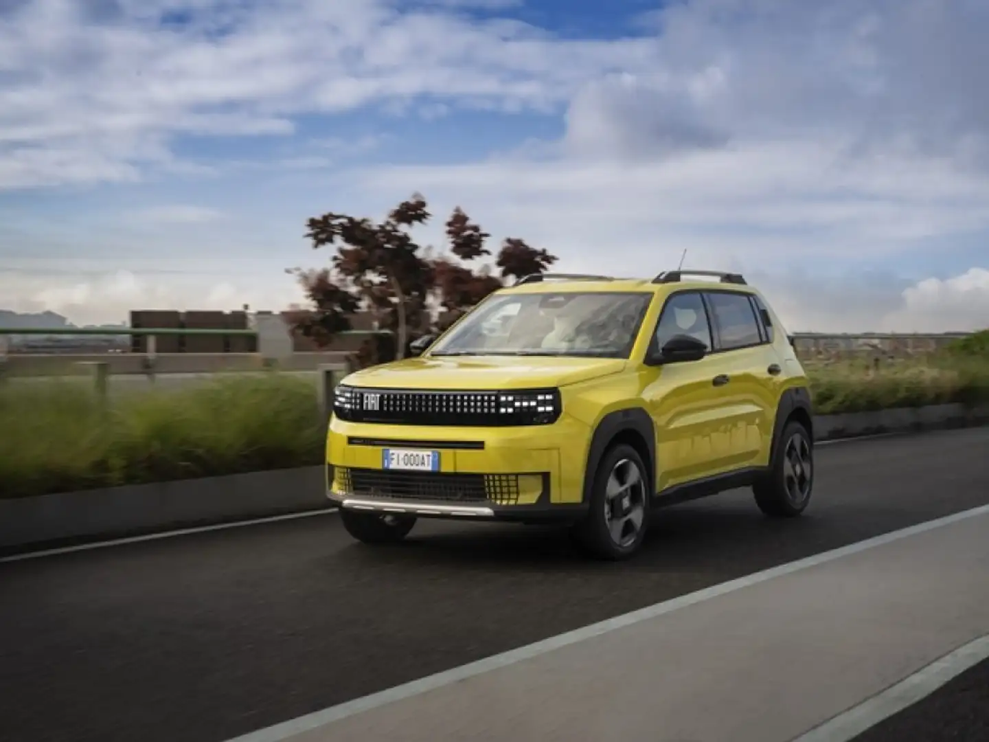 Fiat Grande Panda 1.2 S&S Hybrid Pop Roşu - 1