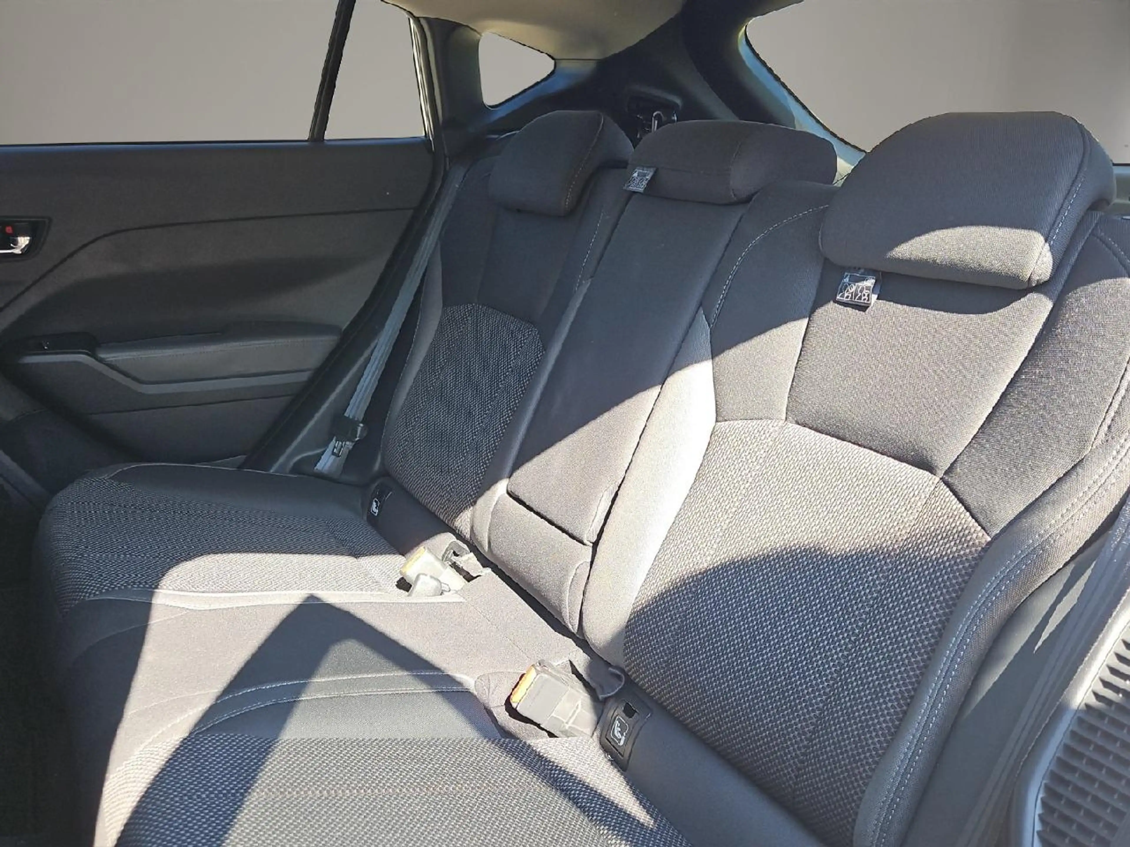 Subaru Impreza Trend — photo 13