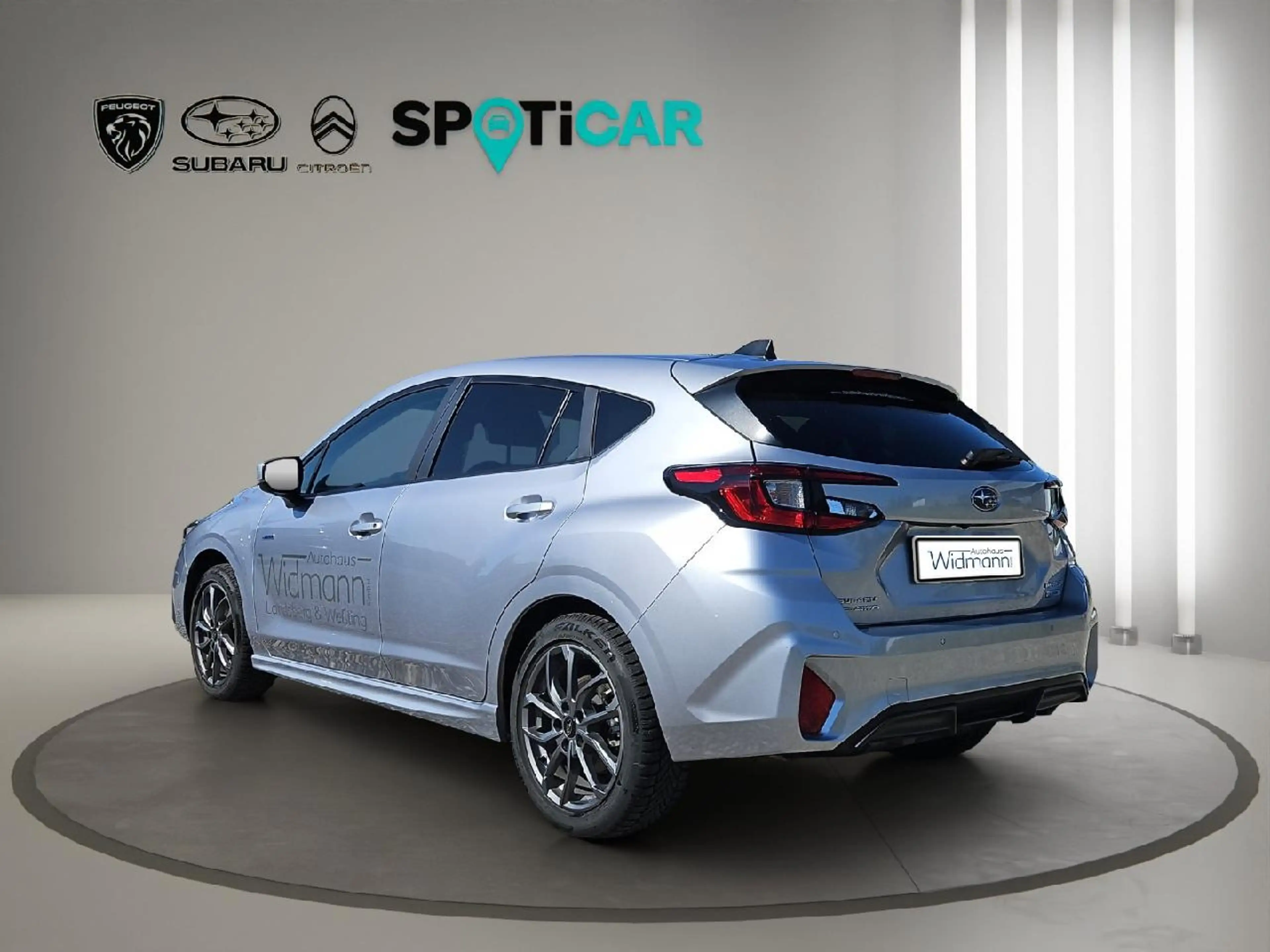 Subaru Impreza Trend — photo 3