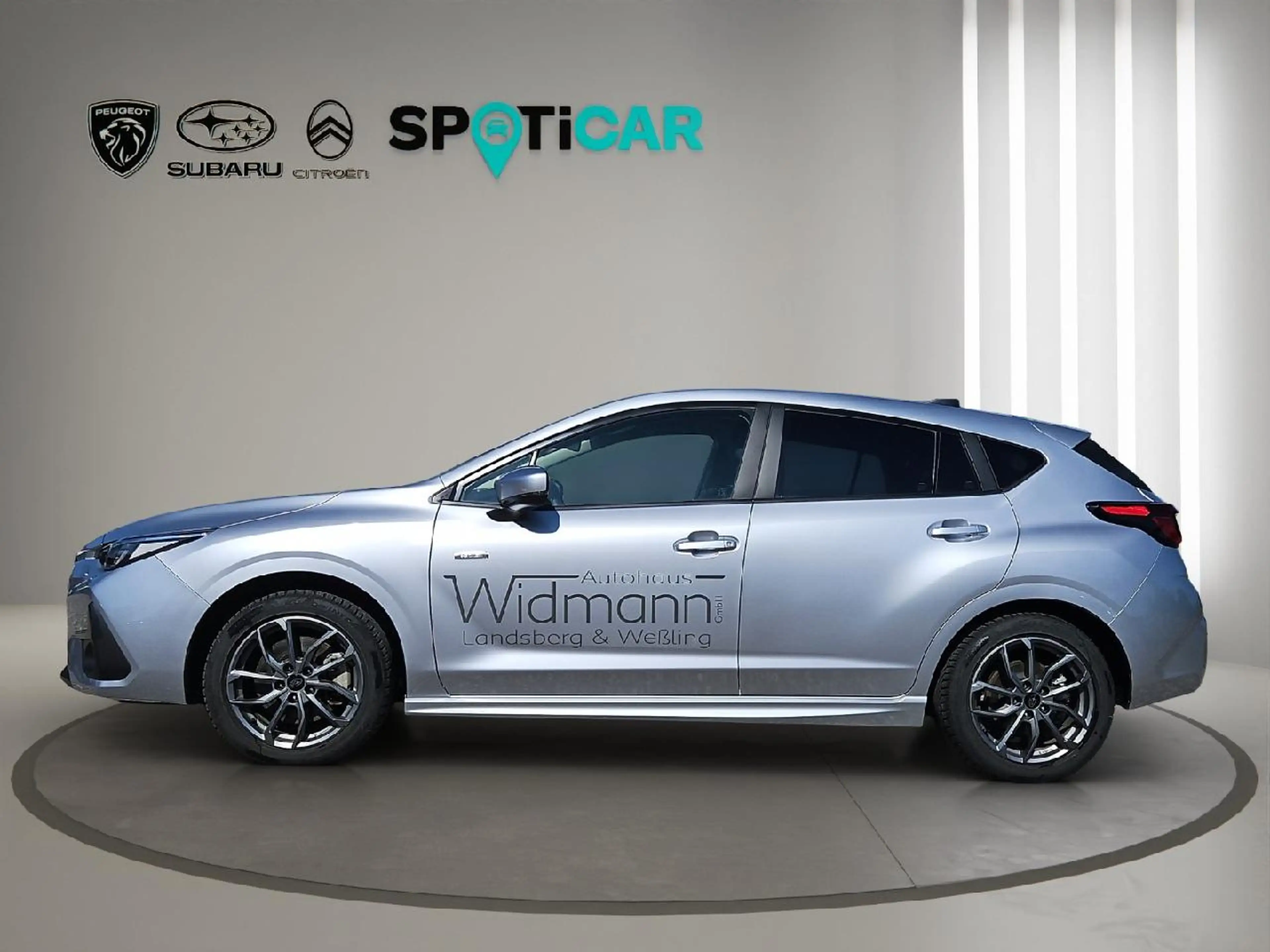 Subaru Impreza Trend — photo 2