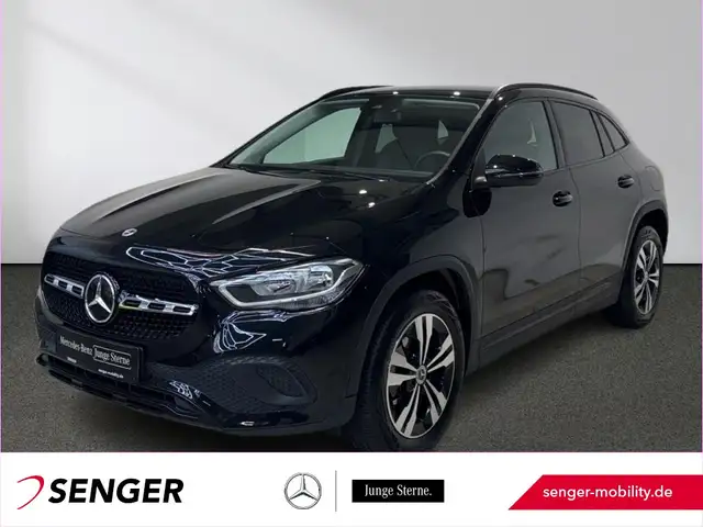 Mercedes-Benz GLA 200 Progressive Night Tempomat LED High MBUX