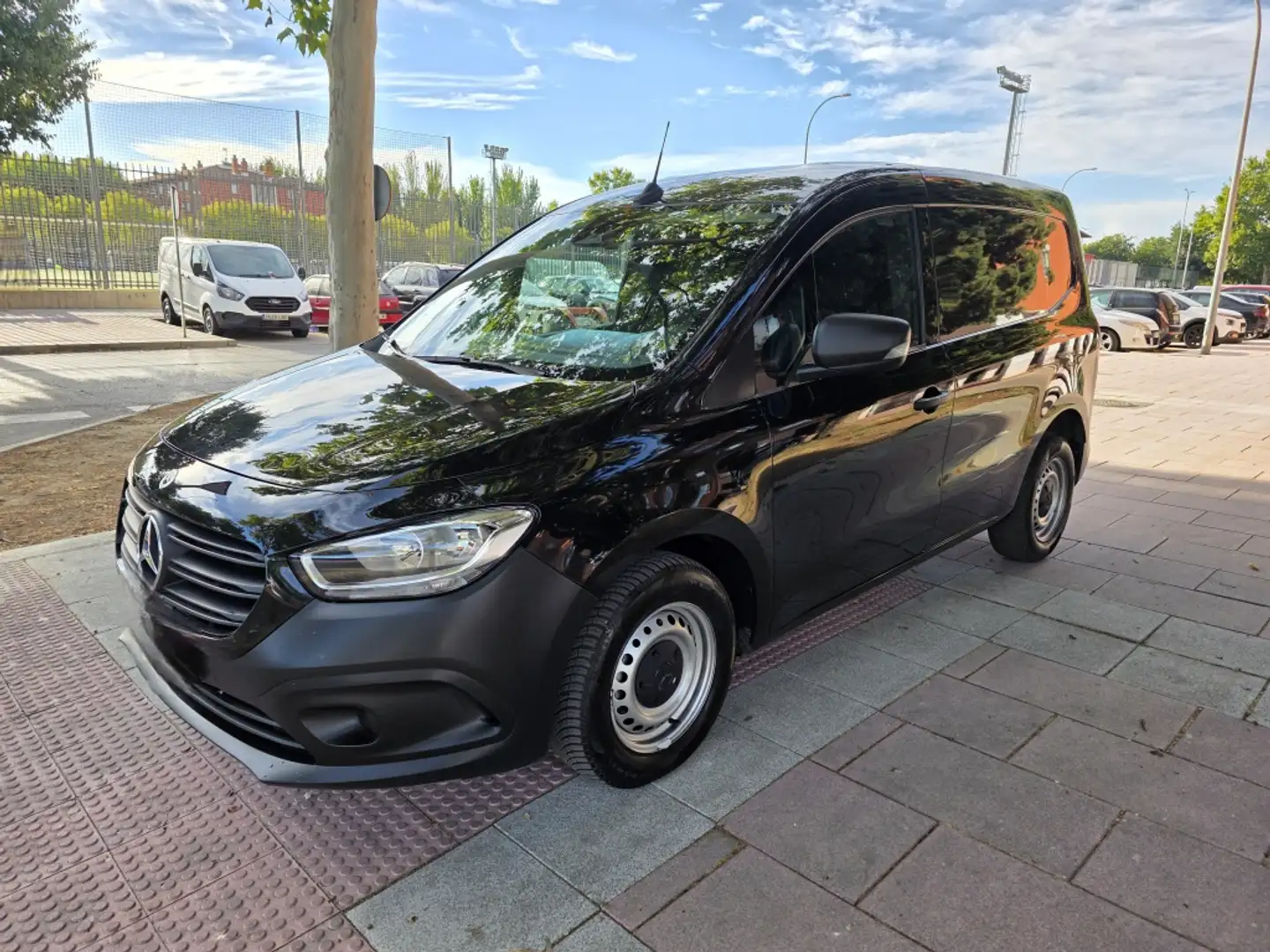 Mercedes-Benz Citan N1 Furgón 110CDI Largo Base Noir - 1