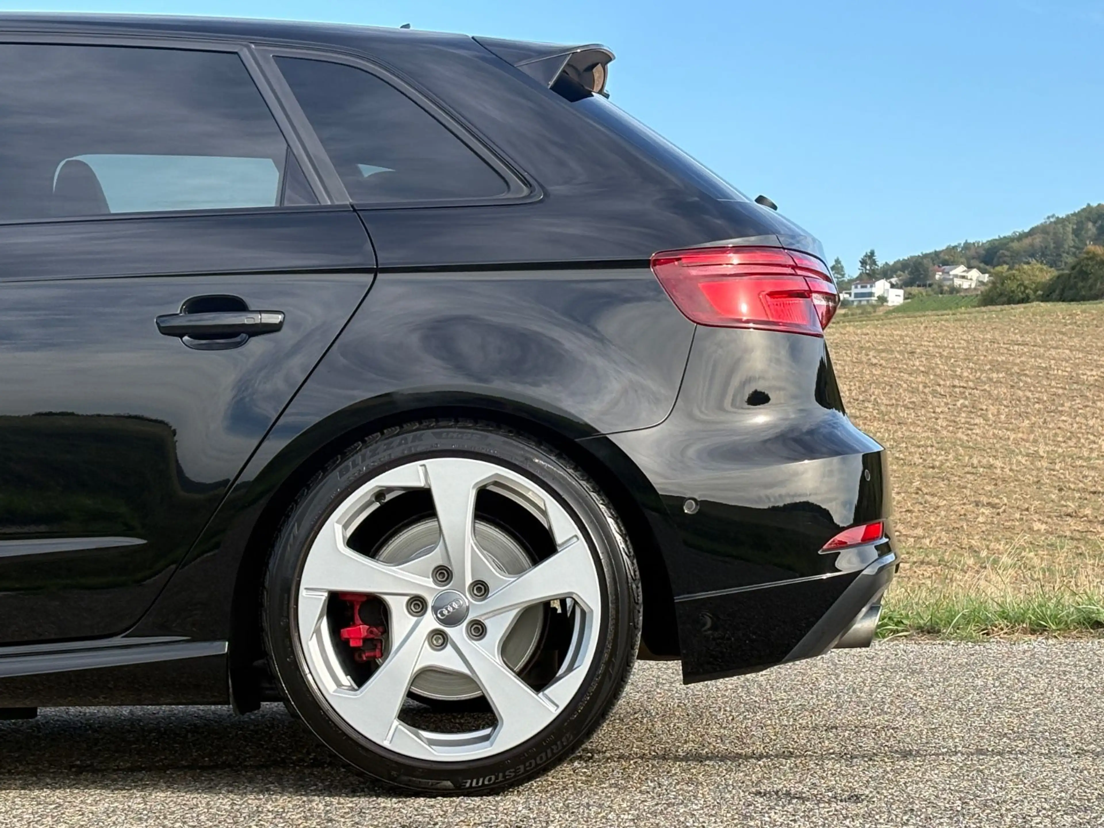 Audi S3 Sportback 2.0 TFSI quattro/B&O/Virt./2HD/CAM/ — photo 10