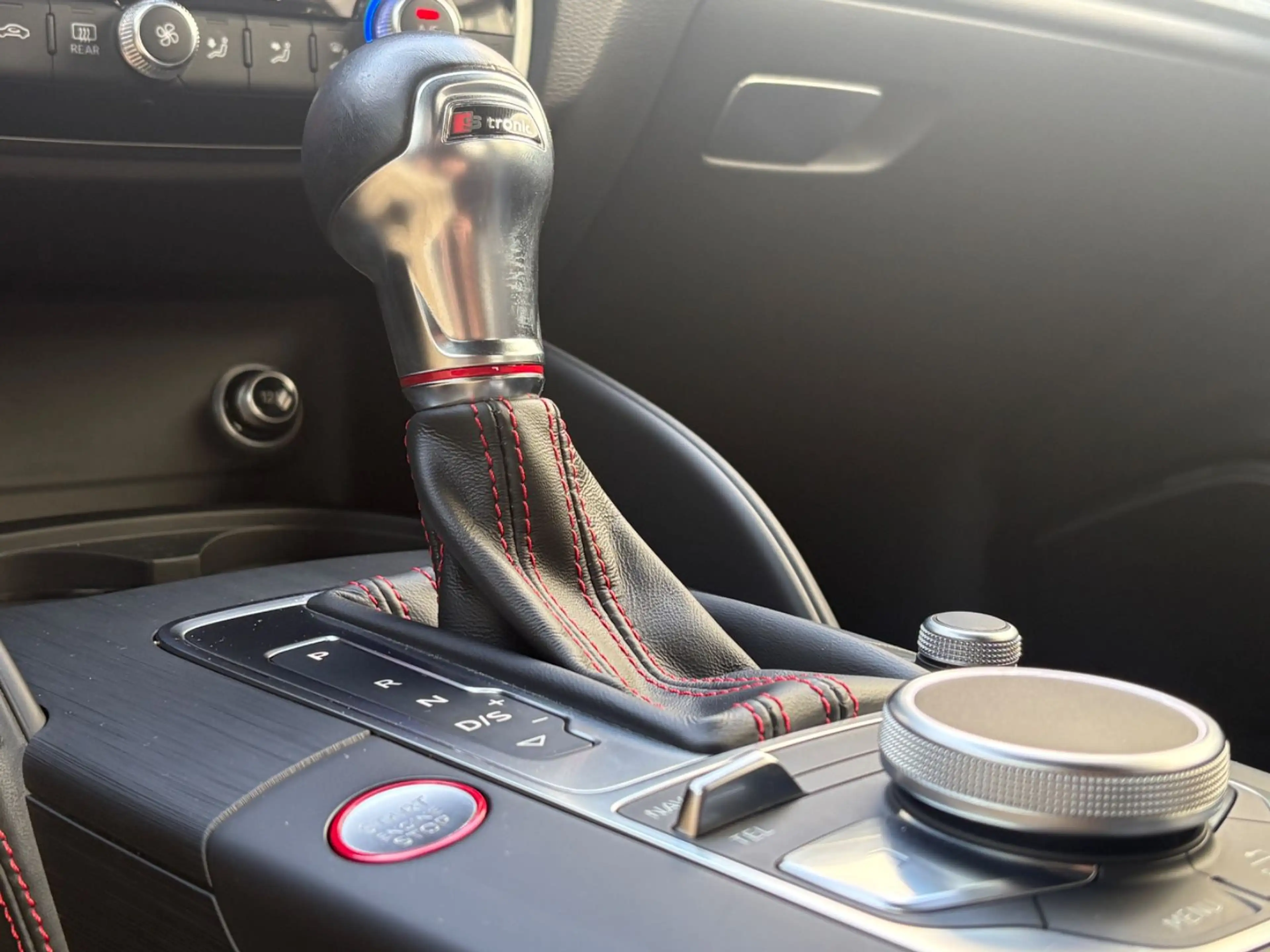 Audi S3 Sportback 2.0 TFSI quattro/B&O/Virt./2HD/CAM/ — photo 33