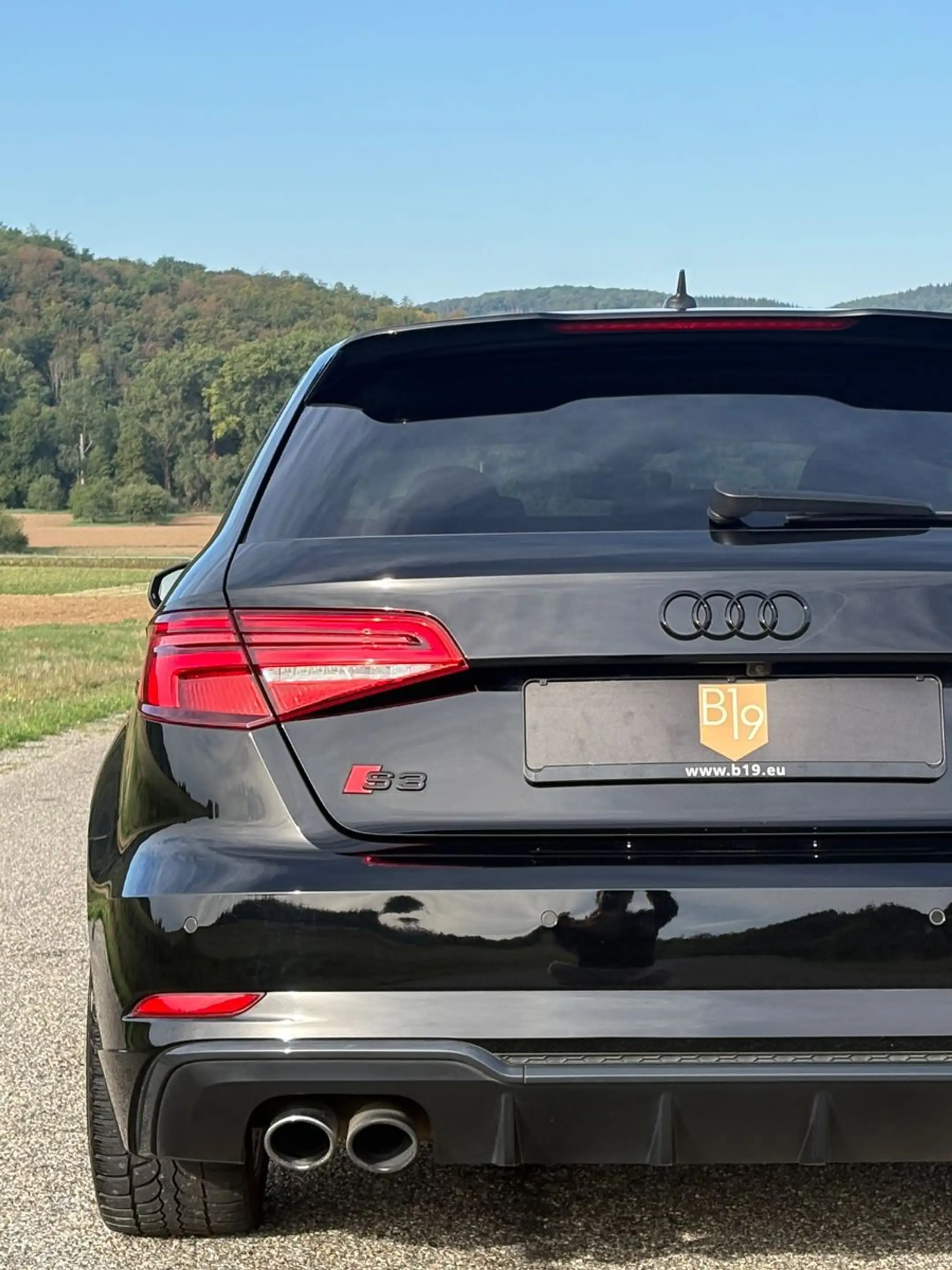Audi S3 Sportback 2.0 TFSI quattro/B&O/Virt./2HD/CAM/ — photo 19