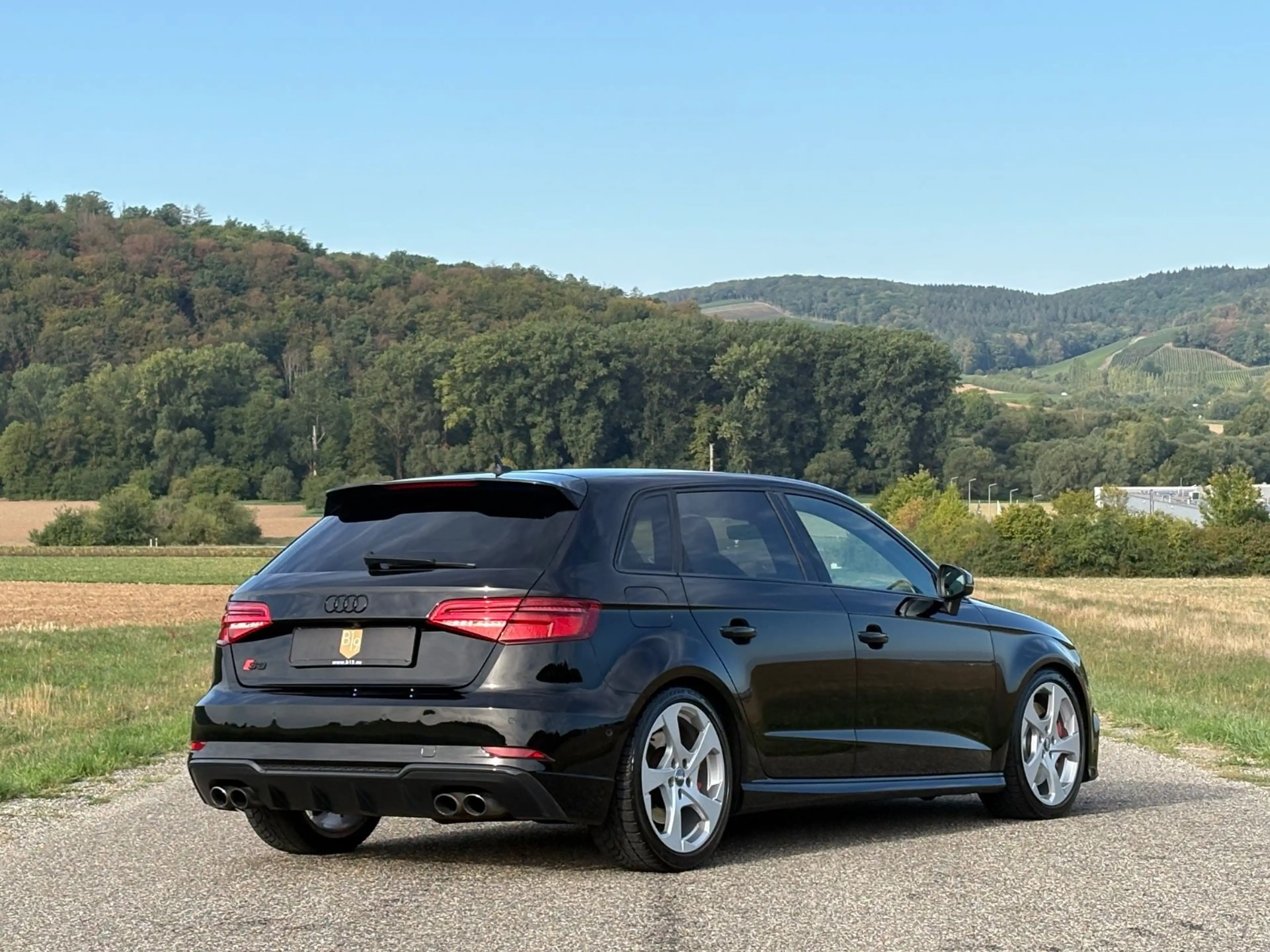 Audi S3 Sportback 2.0 TFSI quattro/B&O/Virt./2HD/CAM/ — photo 15