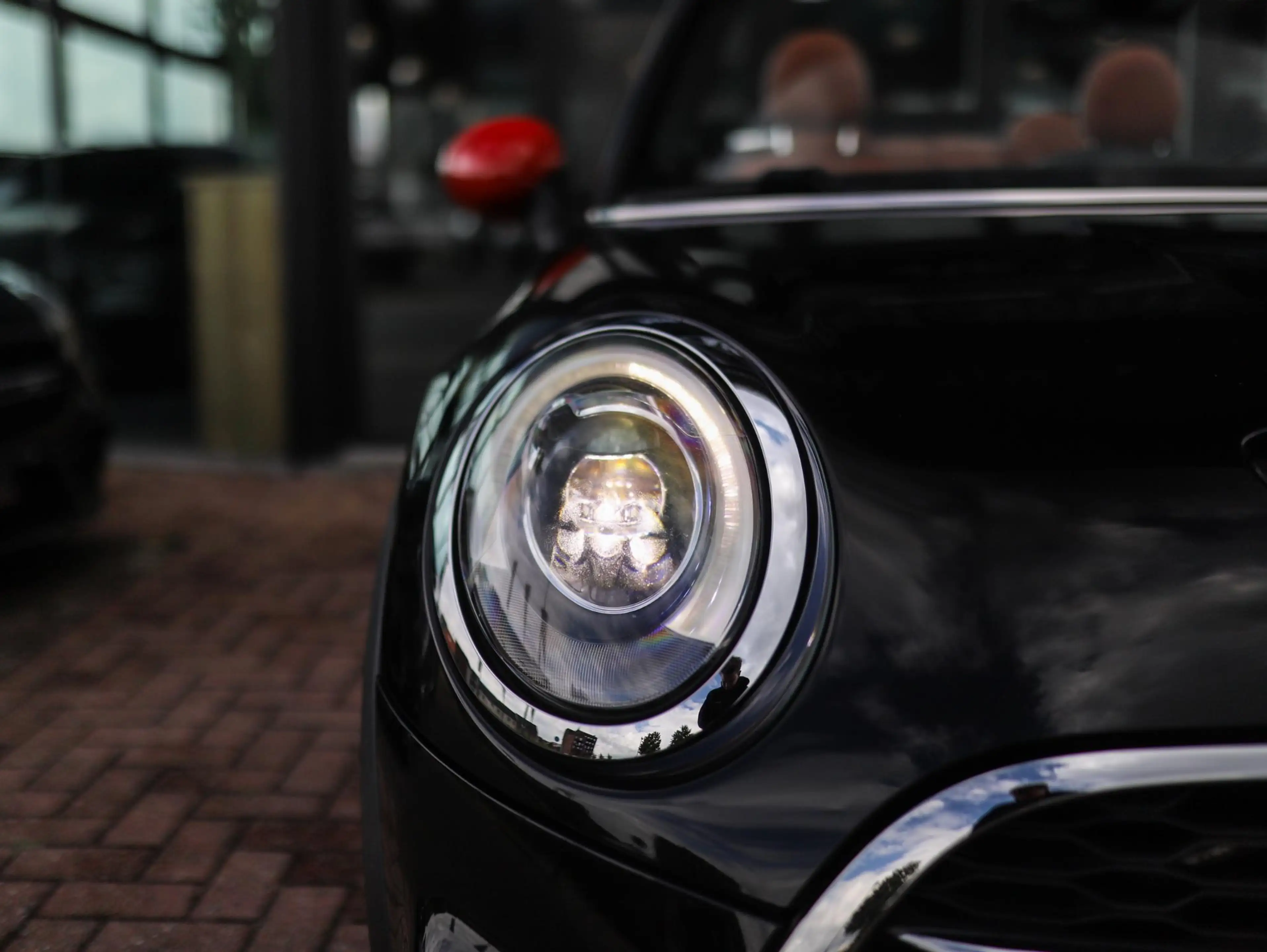 MINI Cooper S Cabrio 2.0 Chili Serious Business | JCW | Leder | H/K | L — photo 8