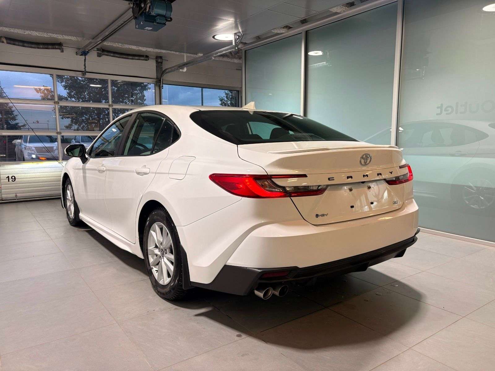 2025 Toyota Camry SE | NO ACCIDENTS — снимка 1