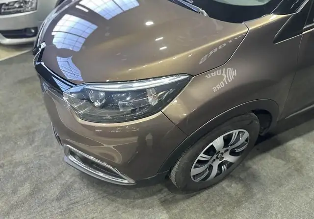 Renault Captur view 5