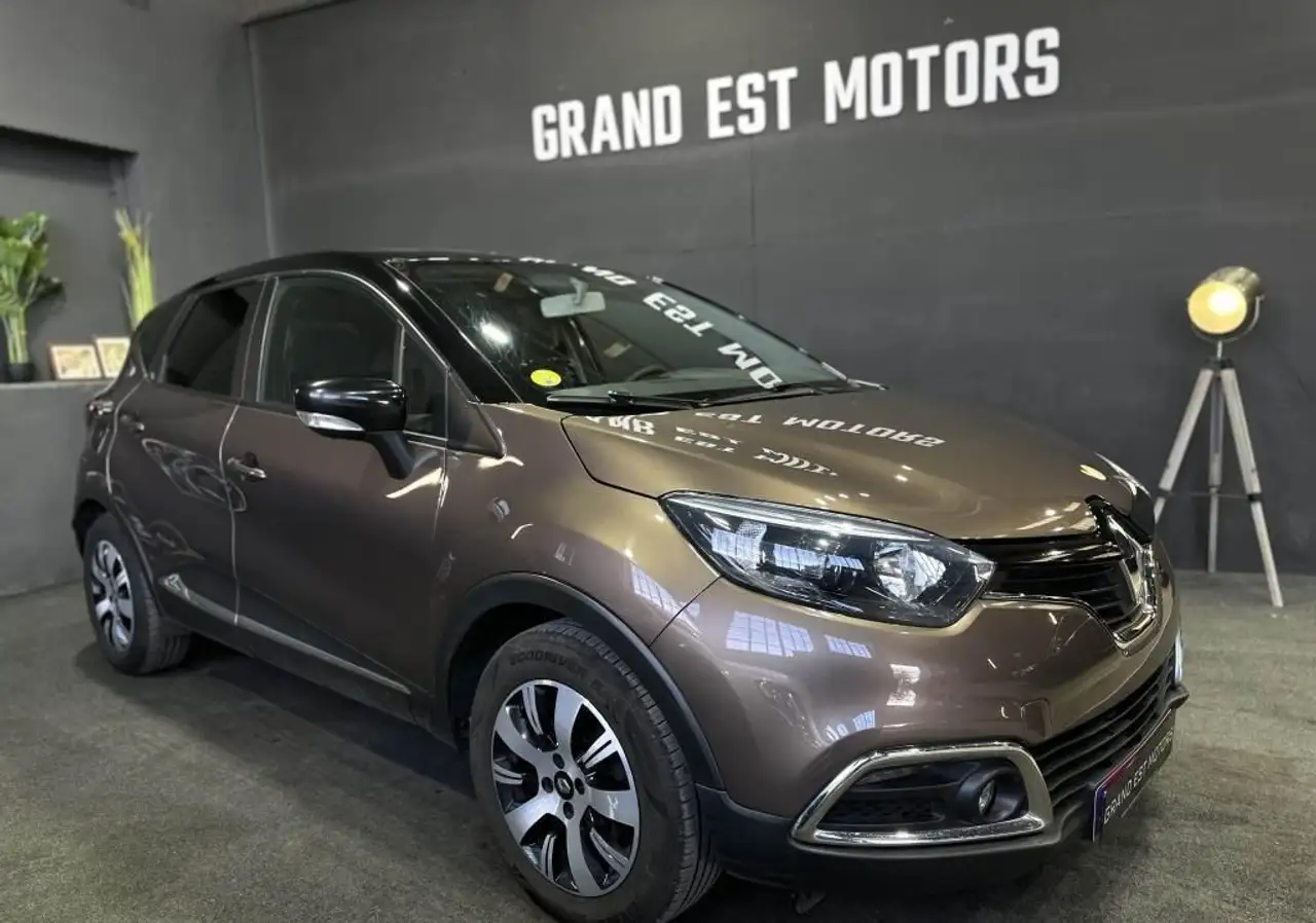 Renault Captur 1.5 dCi premiÃ¨re main entretien complet