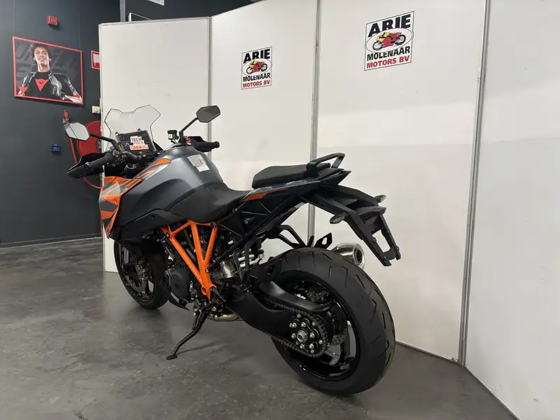 KTM 1290 Super Duke GT - foto 5