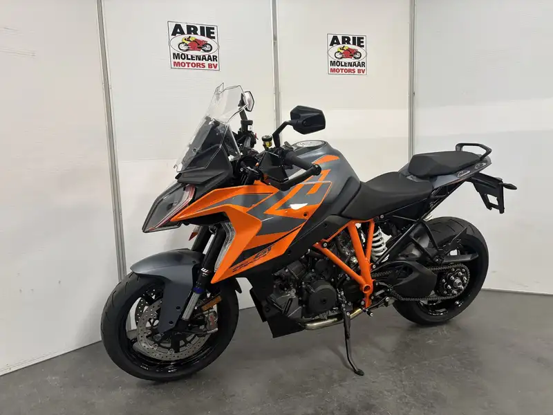 KTM 1290 Super Duke GT - foto 6