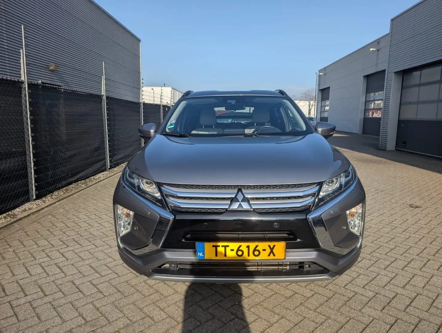 Mitsubishi Eclipse Cross 1.5 DI-T First Edition | TREKHAAK | KEYLESS | PARK Grijs - 2