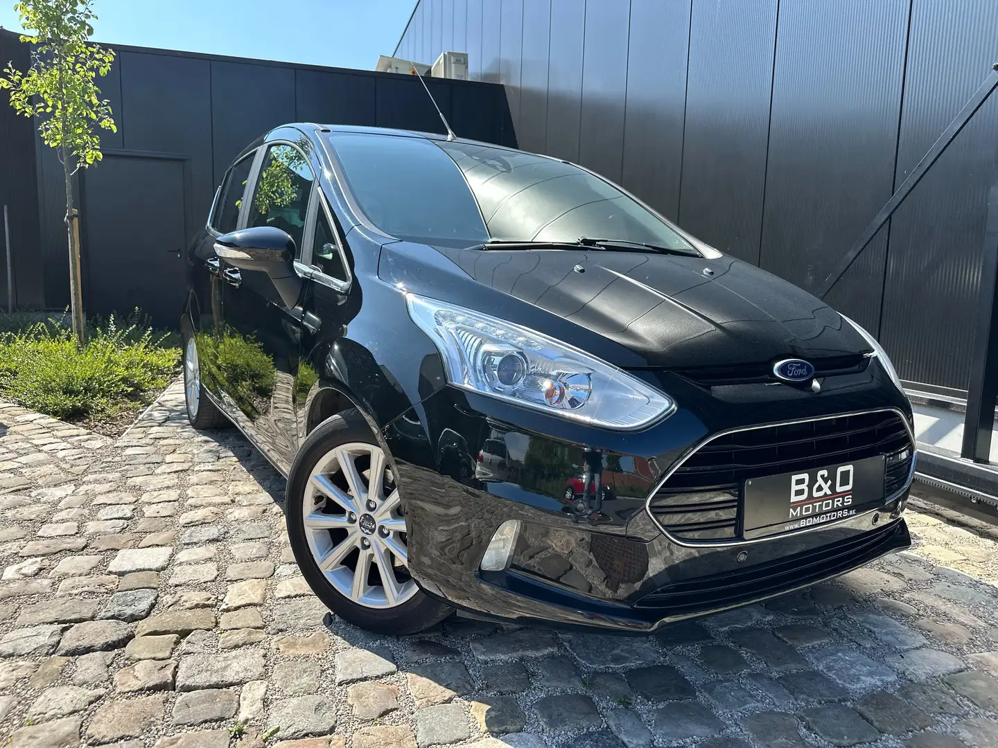 Ford B-Max 1.0 EcoBoost Sync Edition,Zuinige volumewagen Fekete - 1