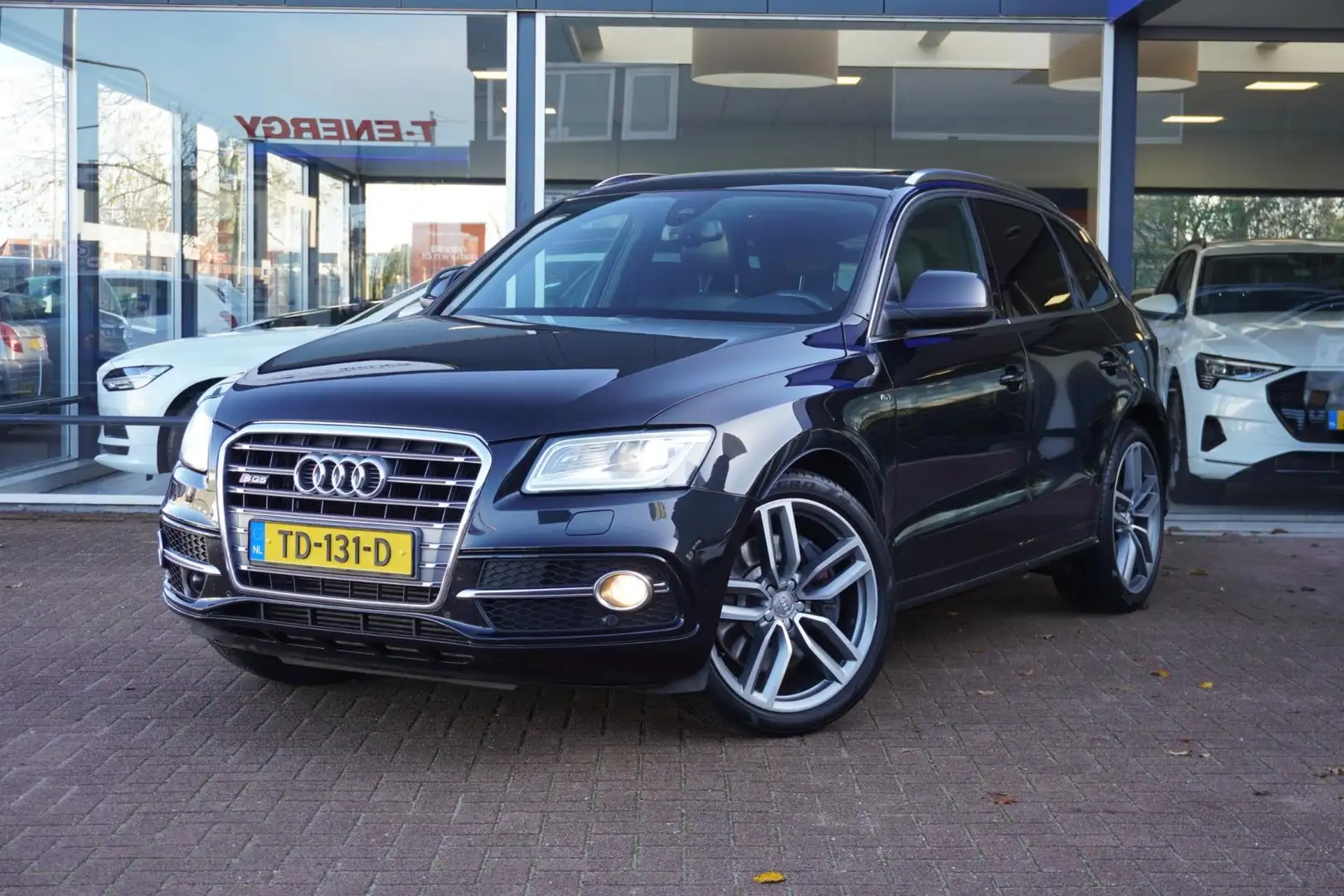 Audi SQ5 3.0 TDI quattro Pro Line | Automaat | Airco | Pano Schwarz - 1