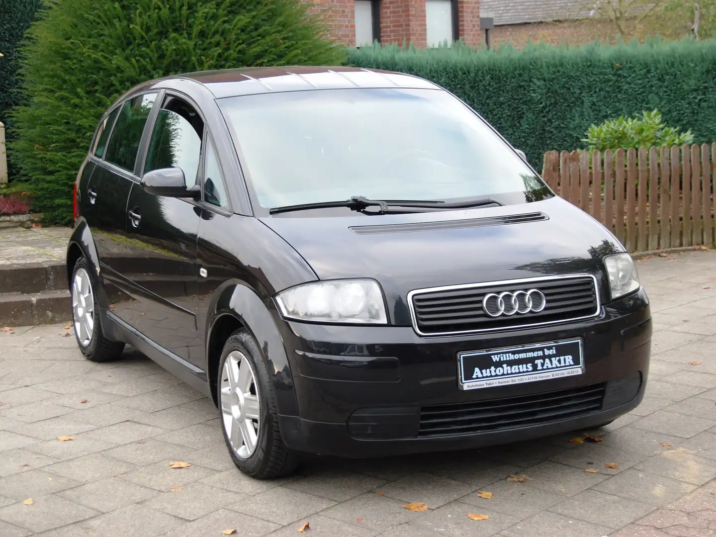 Audi A2 1.4i * Klimaautomatik - Allwetter LM 15* Negru - 2