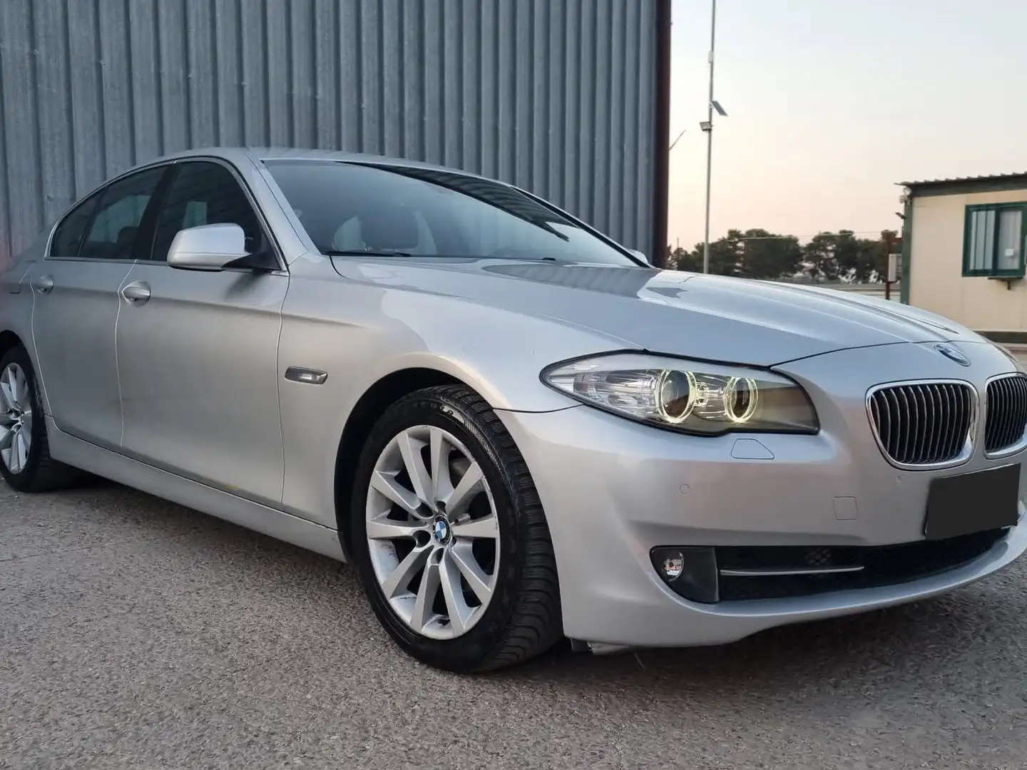 BMW 520 520d Gran Turismo Futura auto Argento - 2