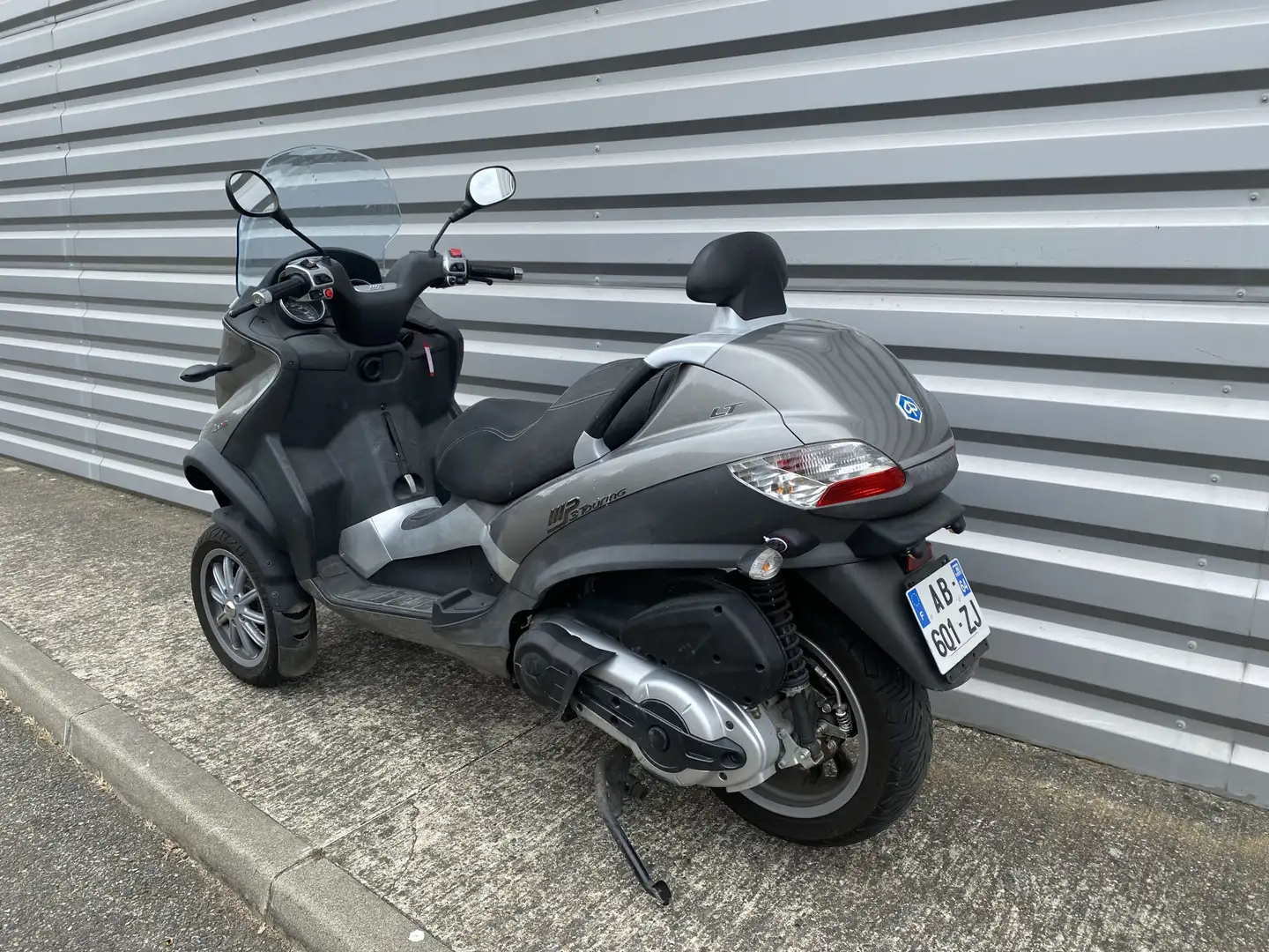 Piaggio MP3 400 - 2