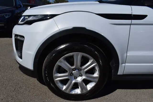 Land Rover Range Rover Evoque view 12