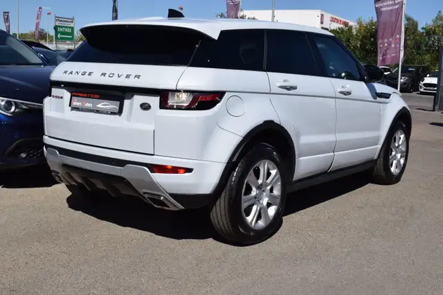 Land Rover Range Rover Evoque view 9