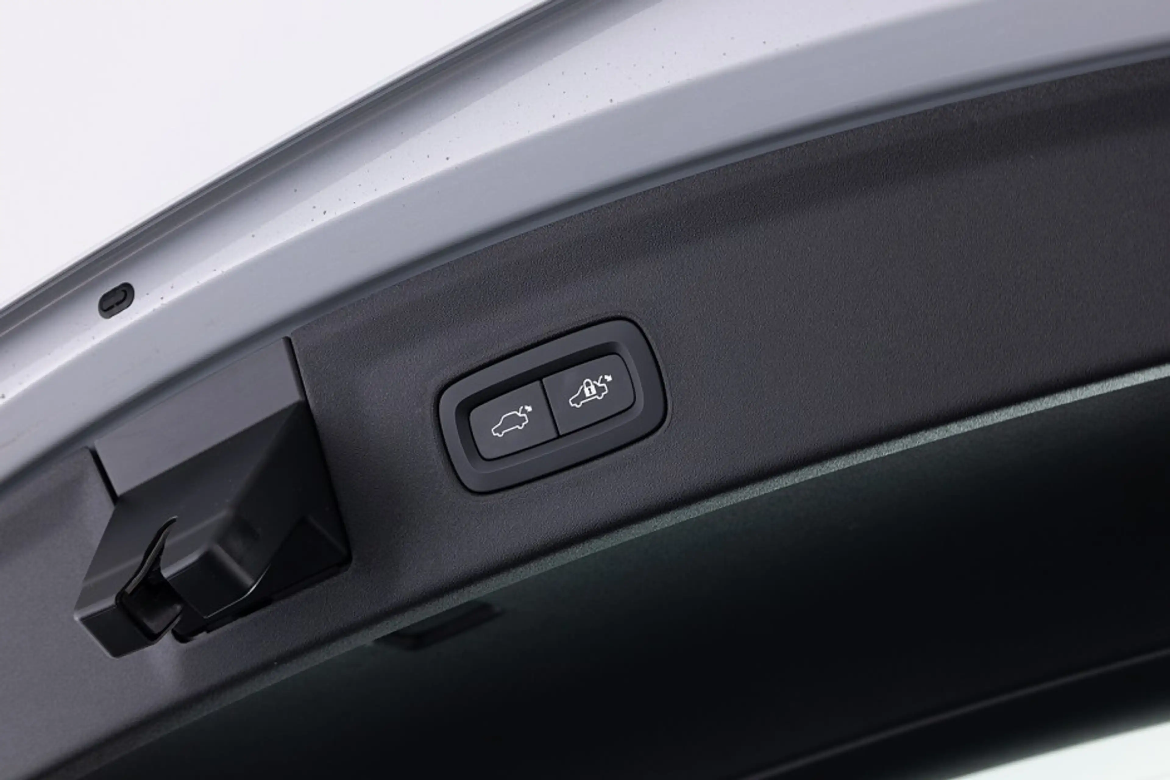 Polestar 2 Long Range Single Motor RWD *SOH 97%* — photo 24