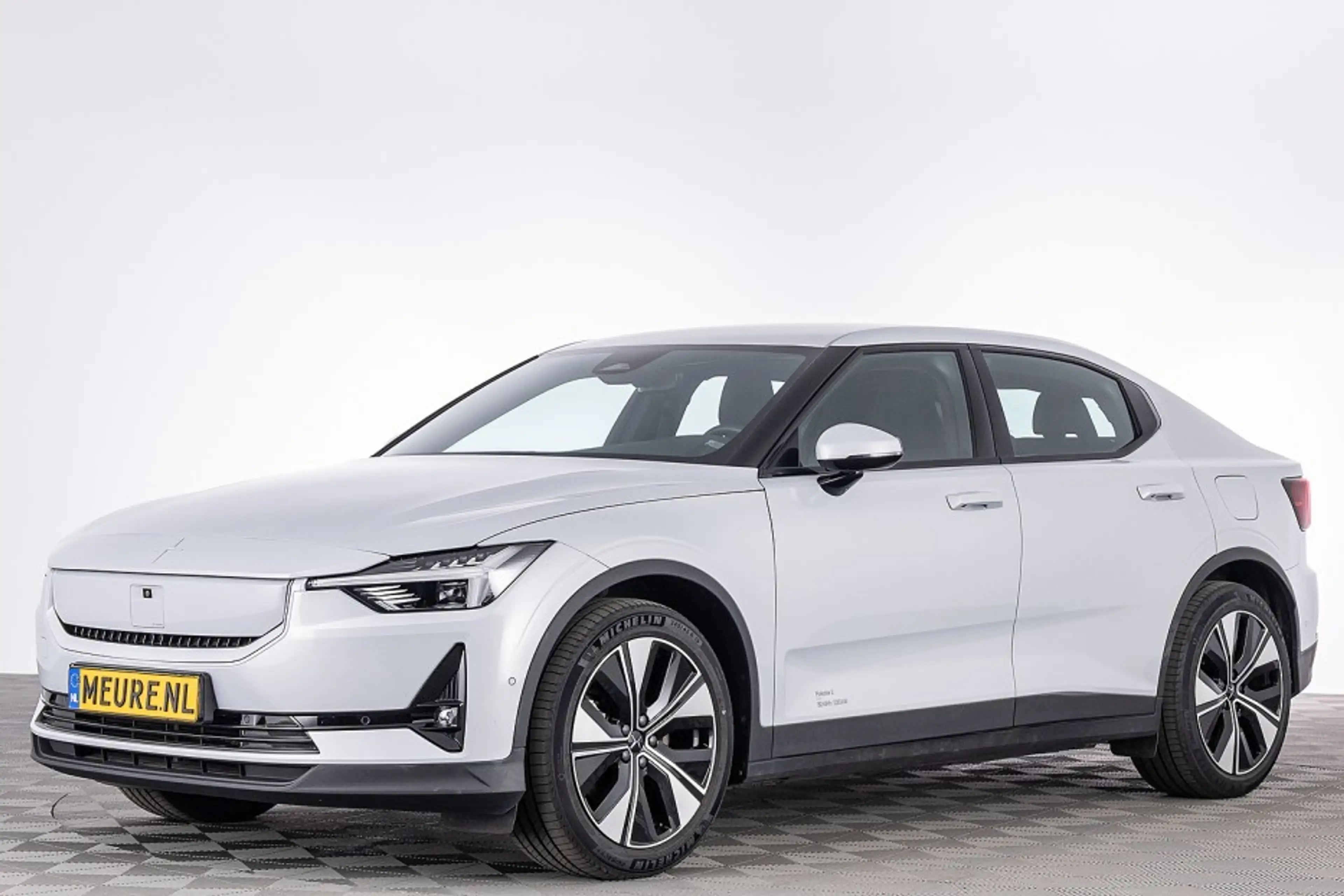 Polestar 2 Long Range Single Motor RWD *SOH 97%* — photo 28