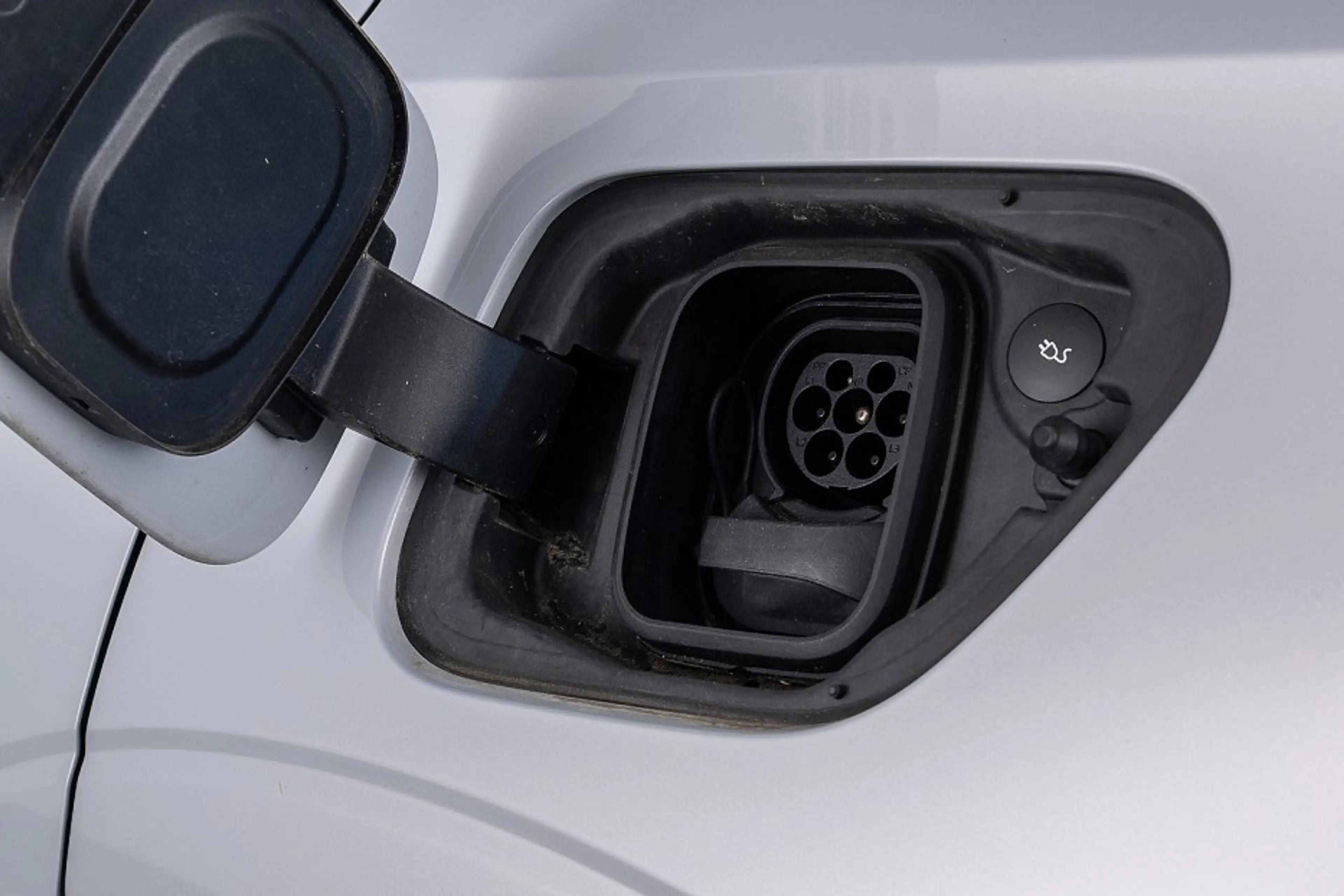 Polestar 2 Long Range Single Motor RWD *SOH 97%* — photo 22