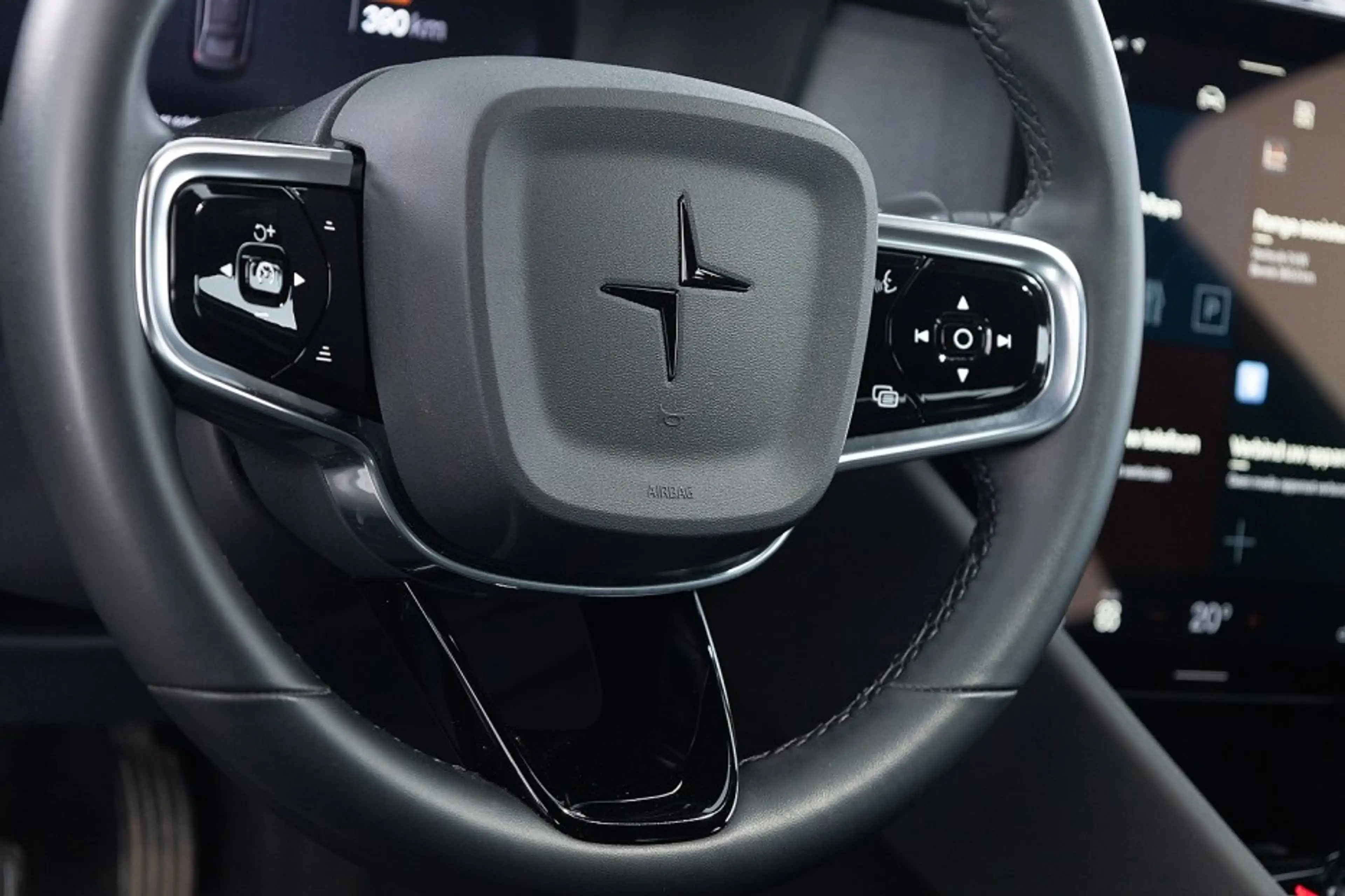 Polestar 2 Long Range Single Motor RWD *SOH 97%* — photo 10
