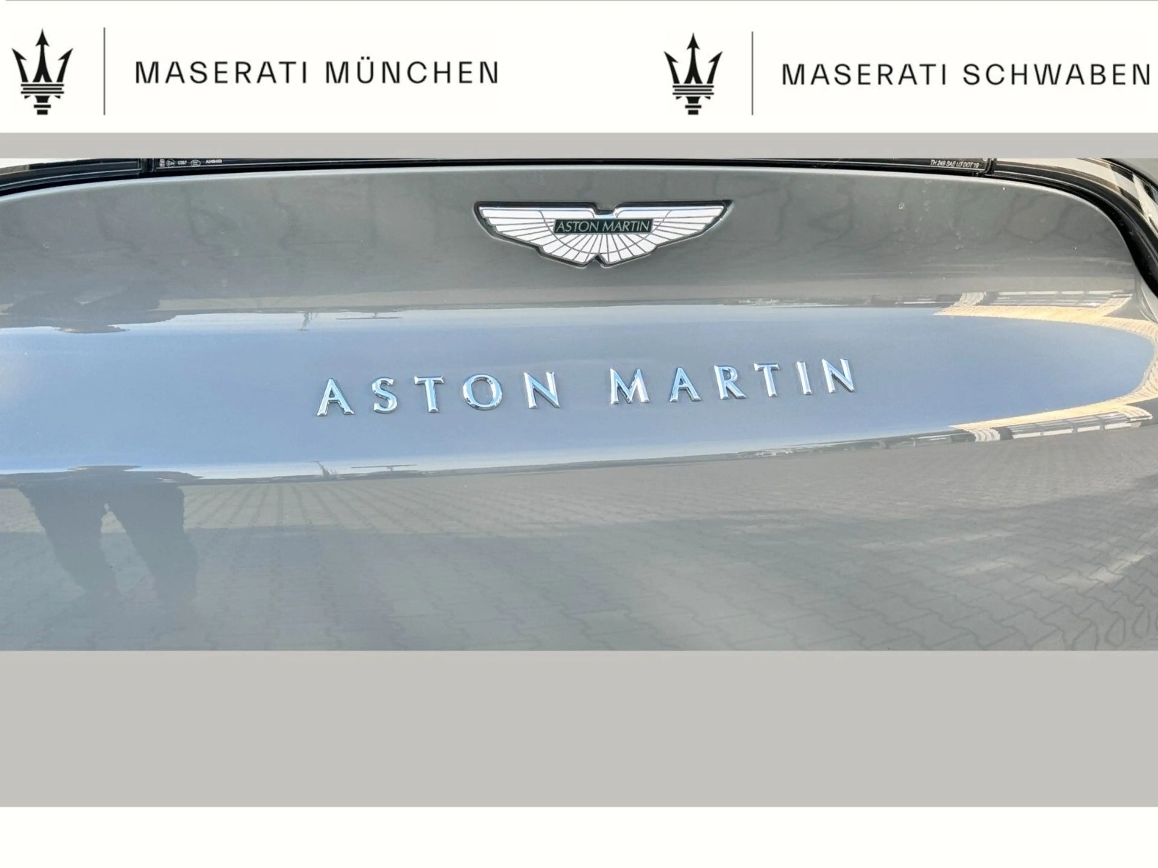 Aston Martin DBX 4.0 V8/ Unfallfrei/ TOP-Ausstattung — photo 12