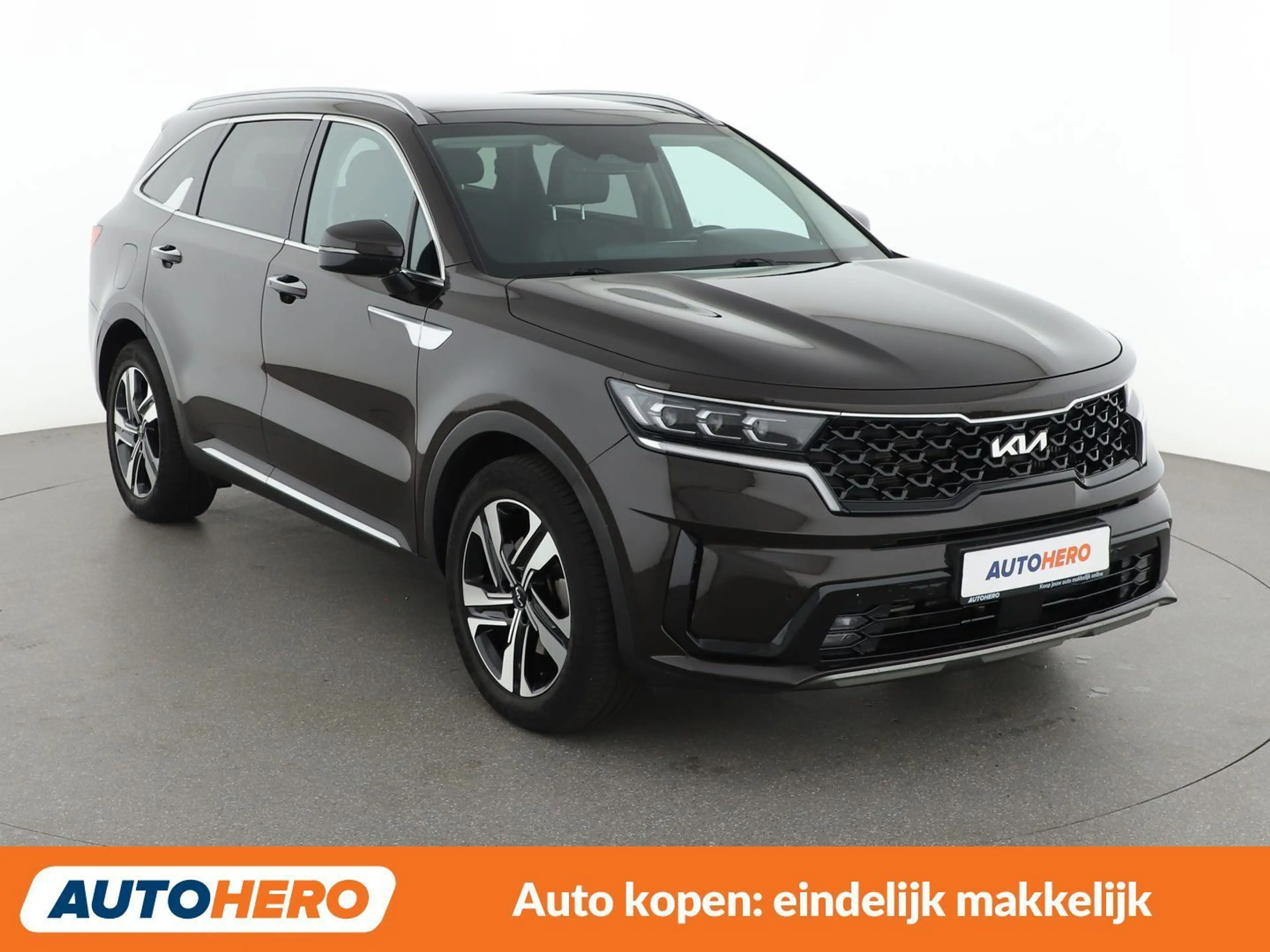 Kia Sorento 1.6 Plug-in Hybrid Design 4x4 — photo 9