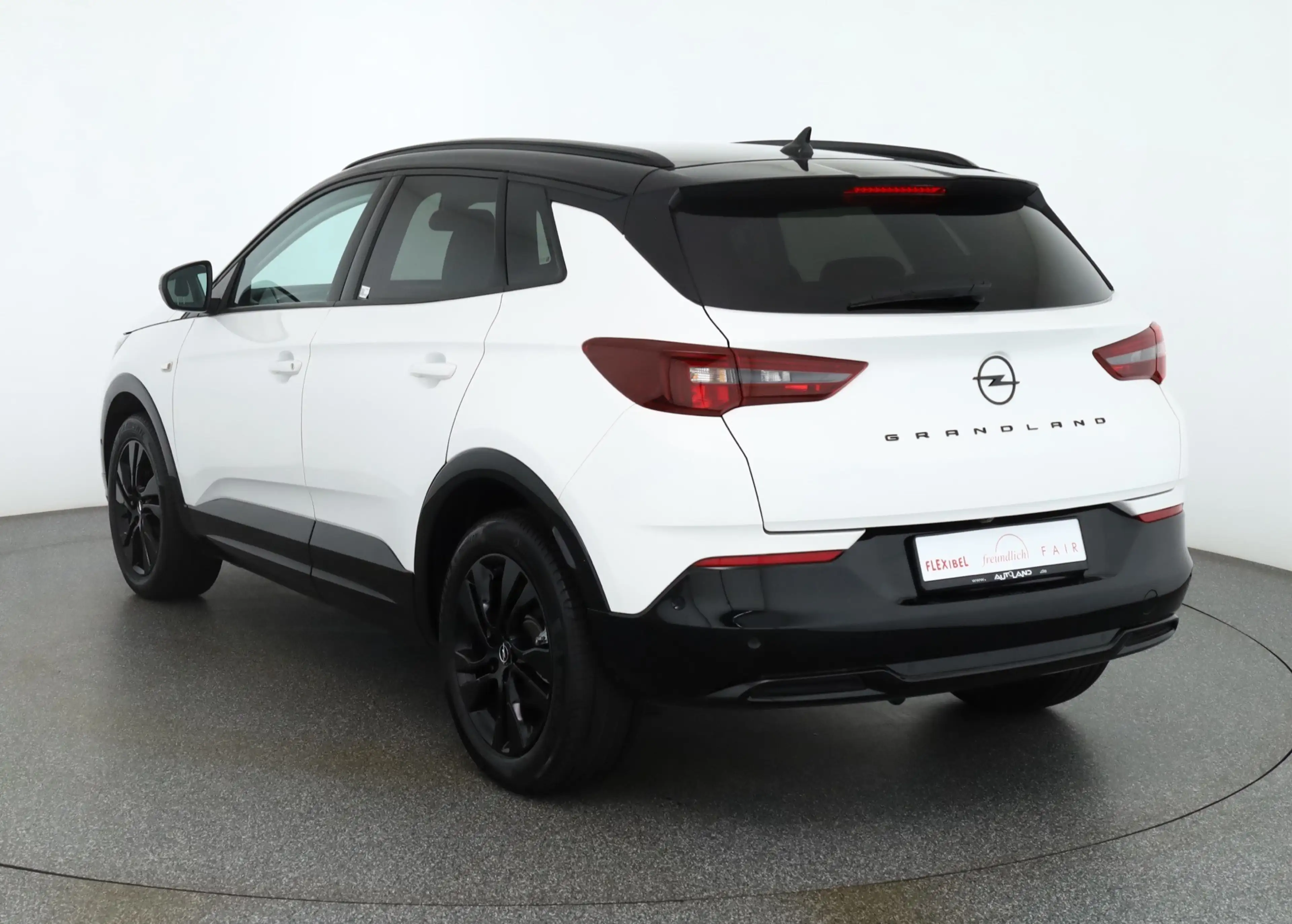 Opel Grandland 1.2 GS Line LED Navi 360° AHK DAB ACC — photo 3