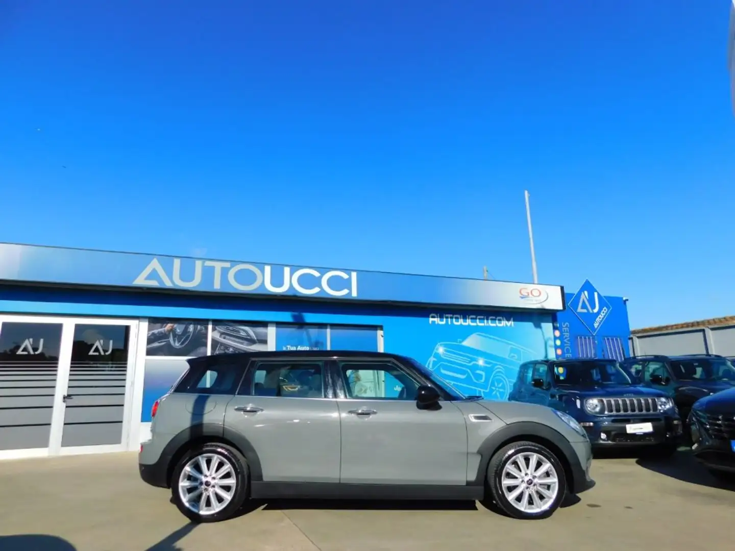 MINI Cooper D Clubman 2.0 Business AT Carplay Navi Gris - 2