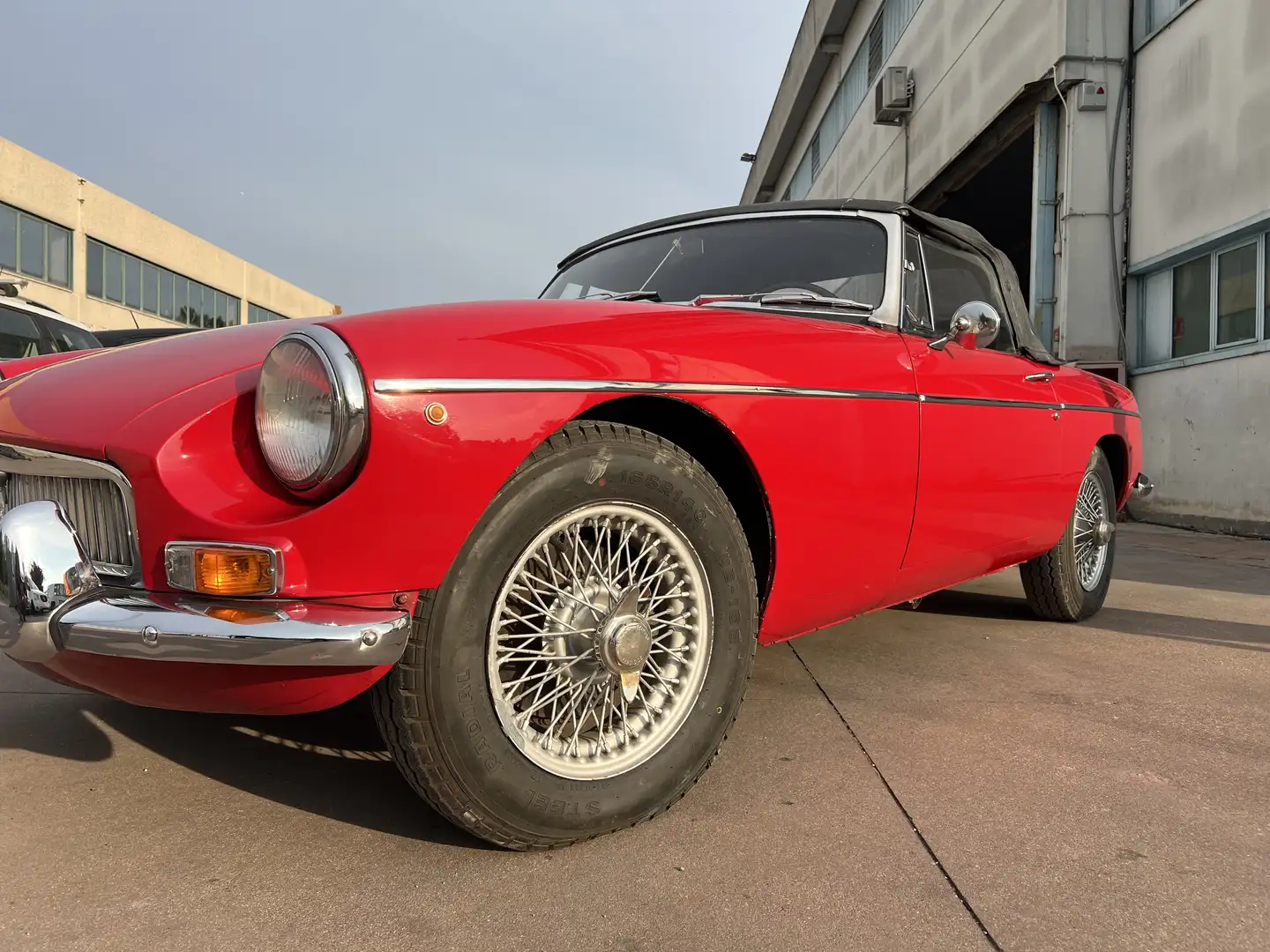 MG MGB - 1