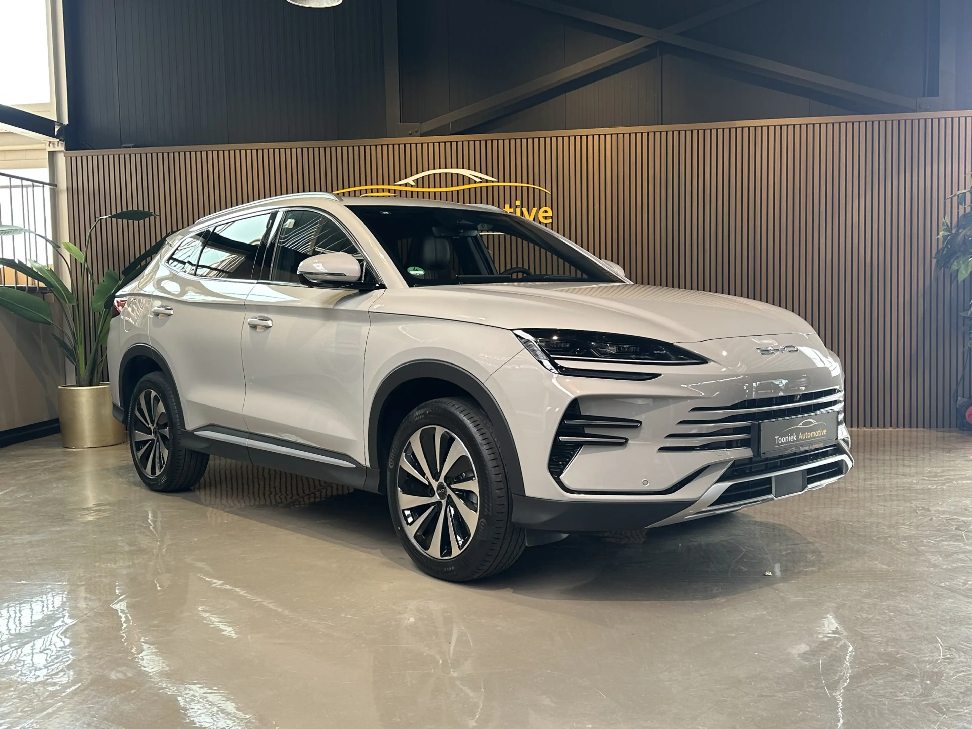 BYD Seal U BOOST PHEV | PANORAMA | 360 CAMERA | SOELVERWARMIN