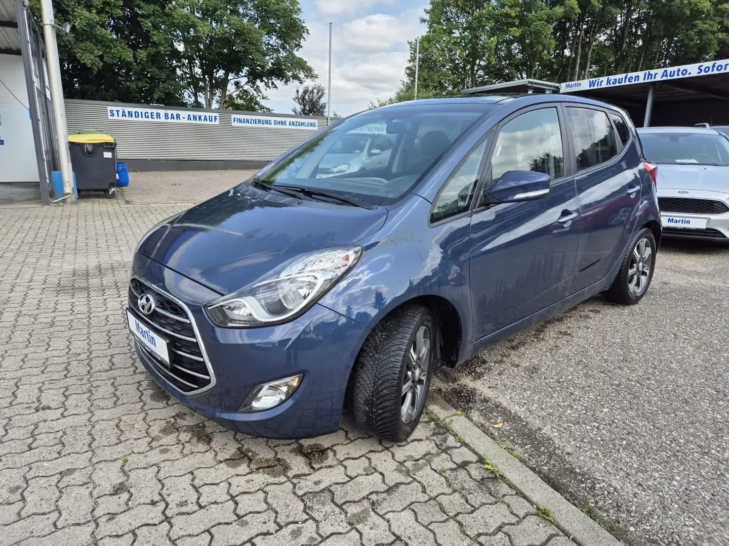 Hyundai iX20 Space Plus. **AUTOMATIK+NUR 24000 KM+NAVI** Kék - 2
