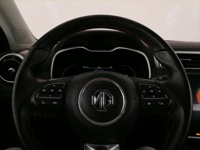 MG ZS view 17