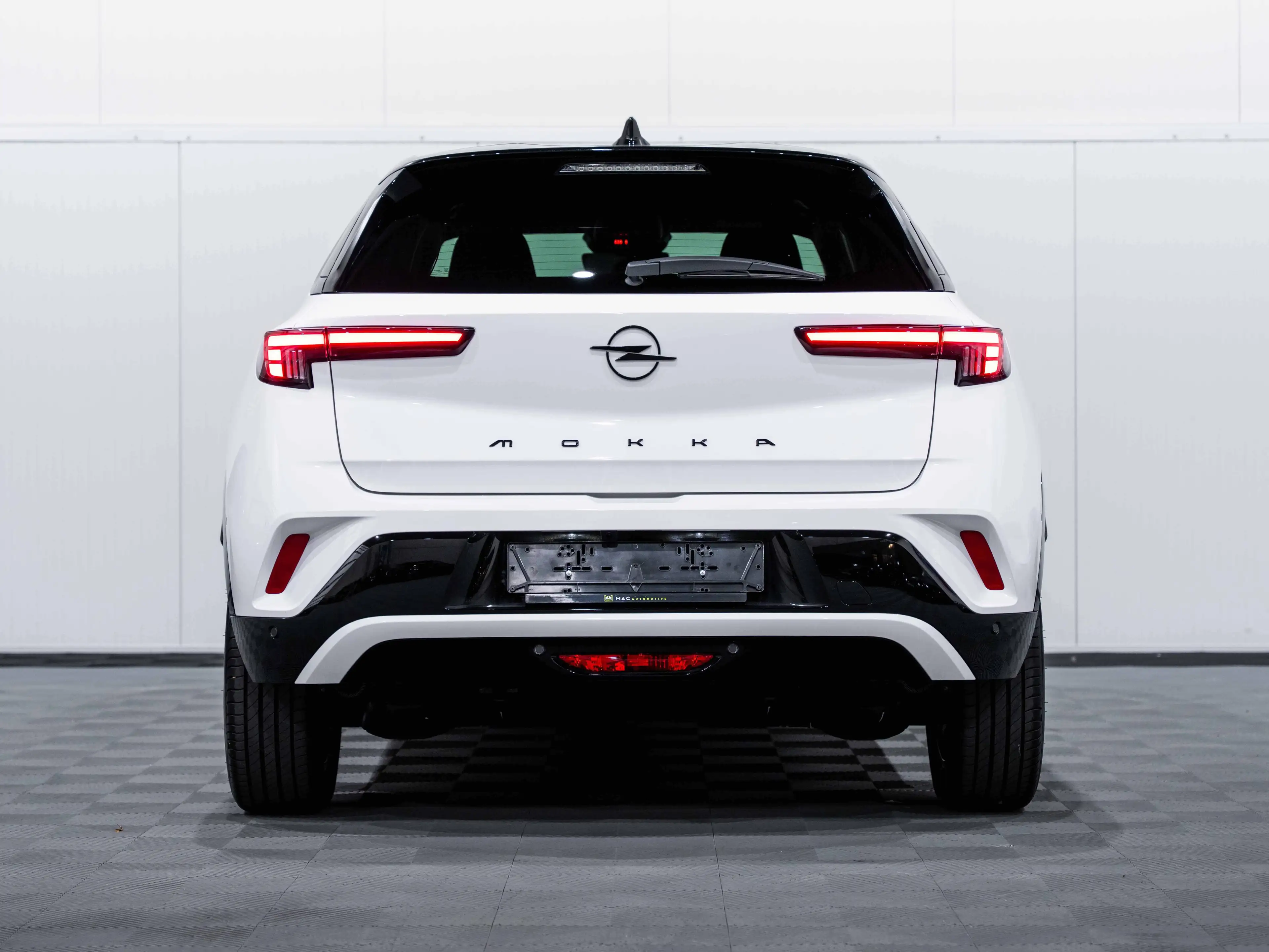 Opel Mokka-E e-Mokka 54 kWh Ultimate Ultimate — photo 4