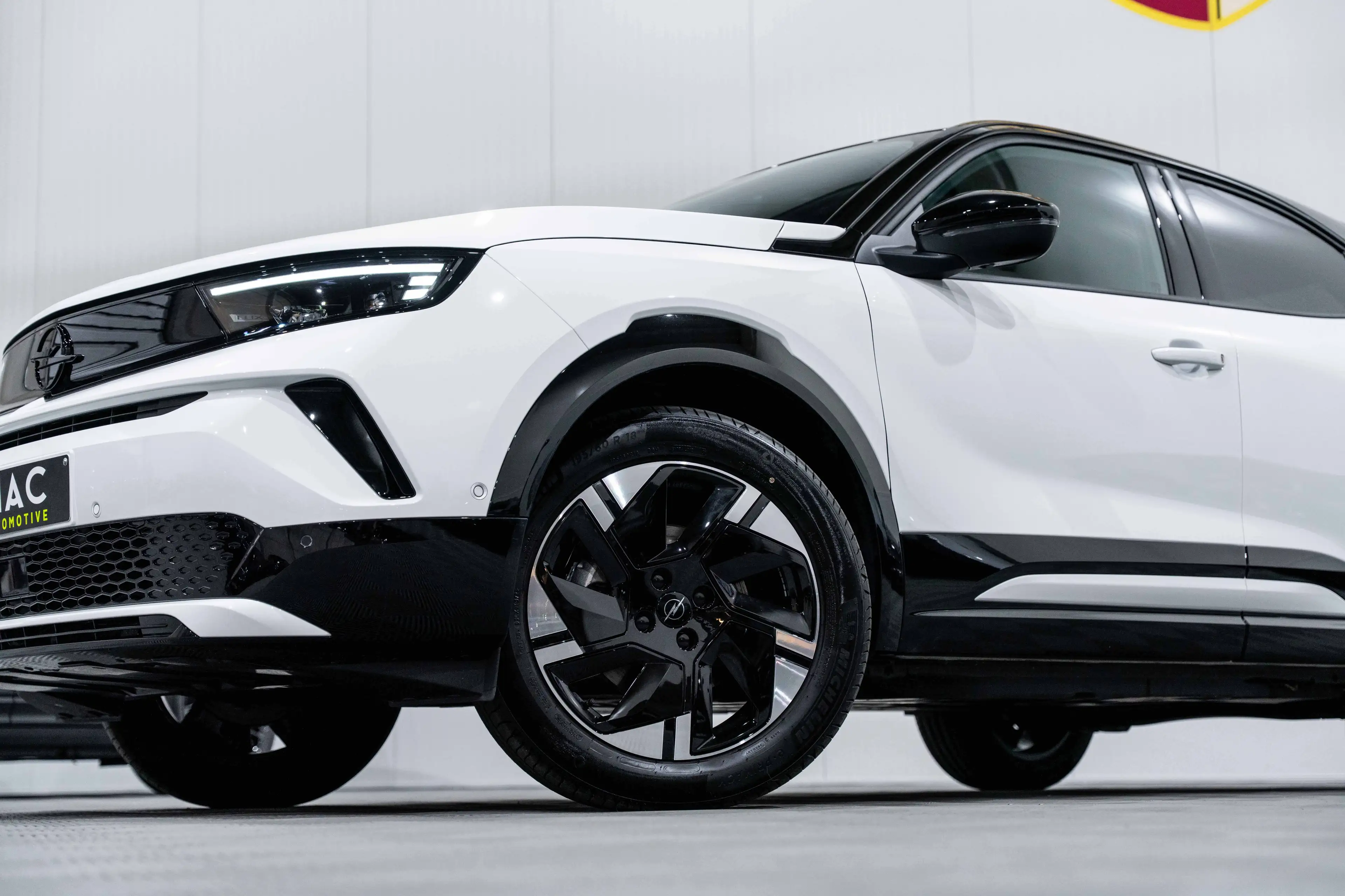 Opel Mokka-E e-Mokka 54 kWh Ultimate Ultimate — photo 5