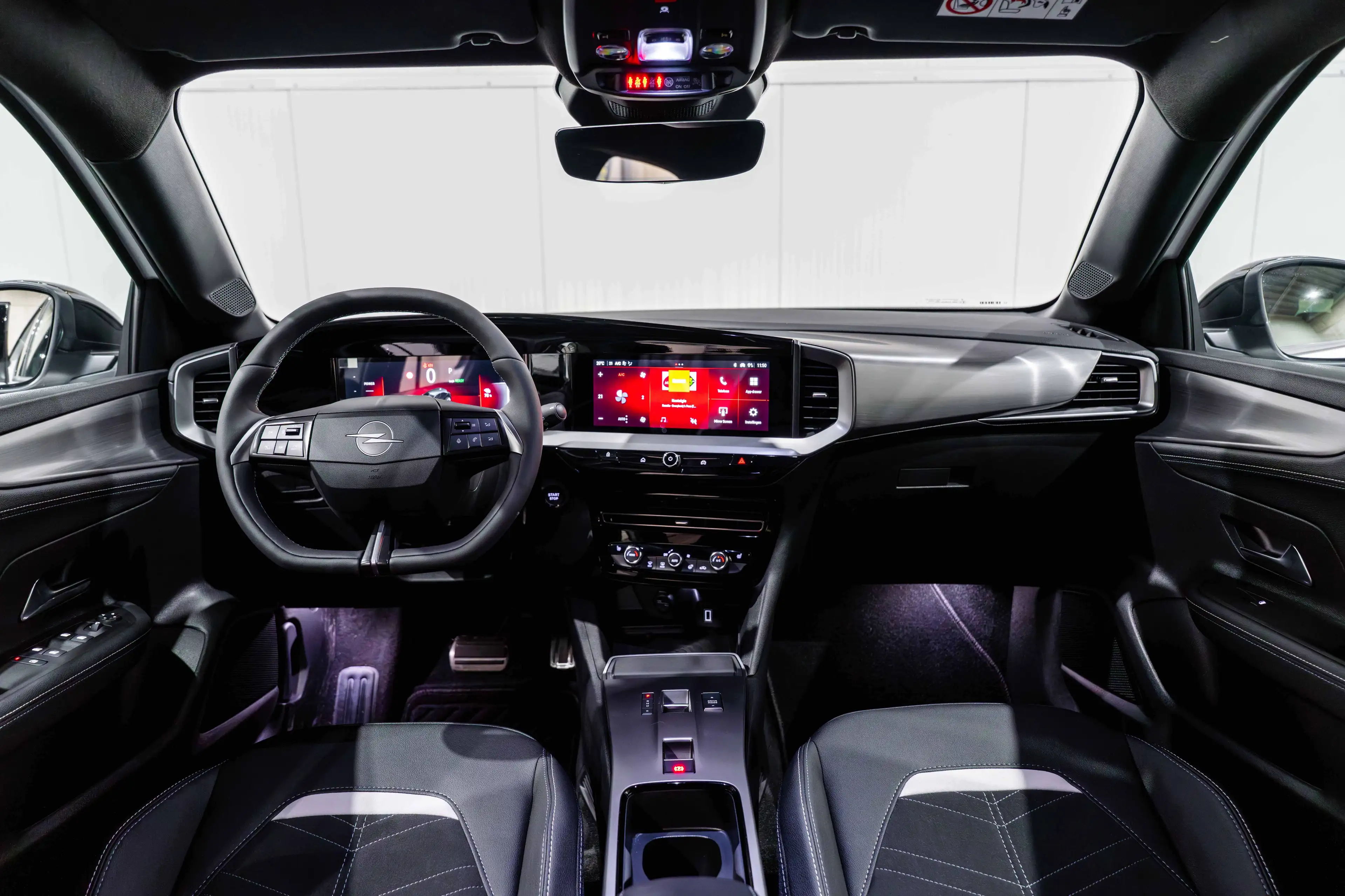 Opel Mokka-E e-Mokka 54 kWh Ultimate Ultimate — photo 13