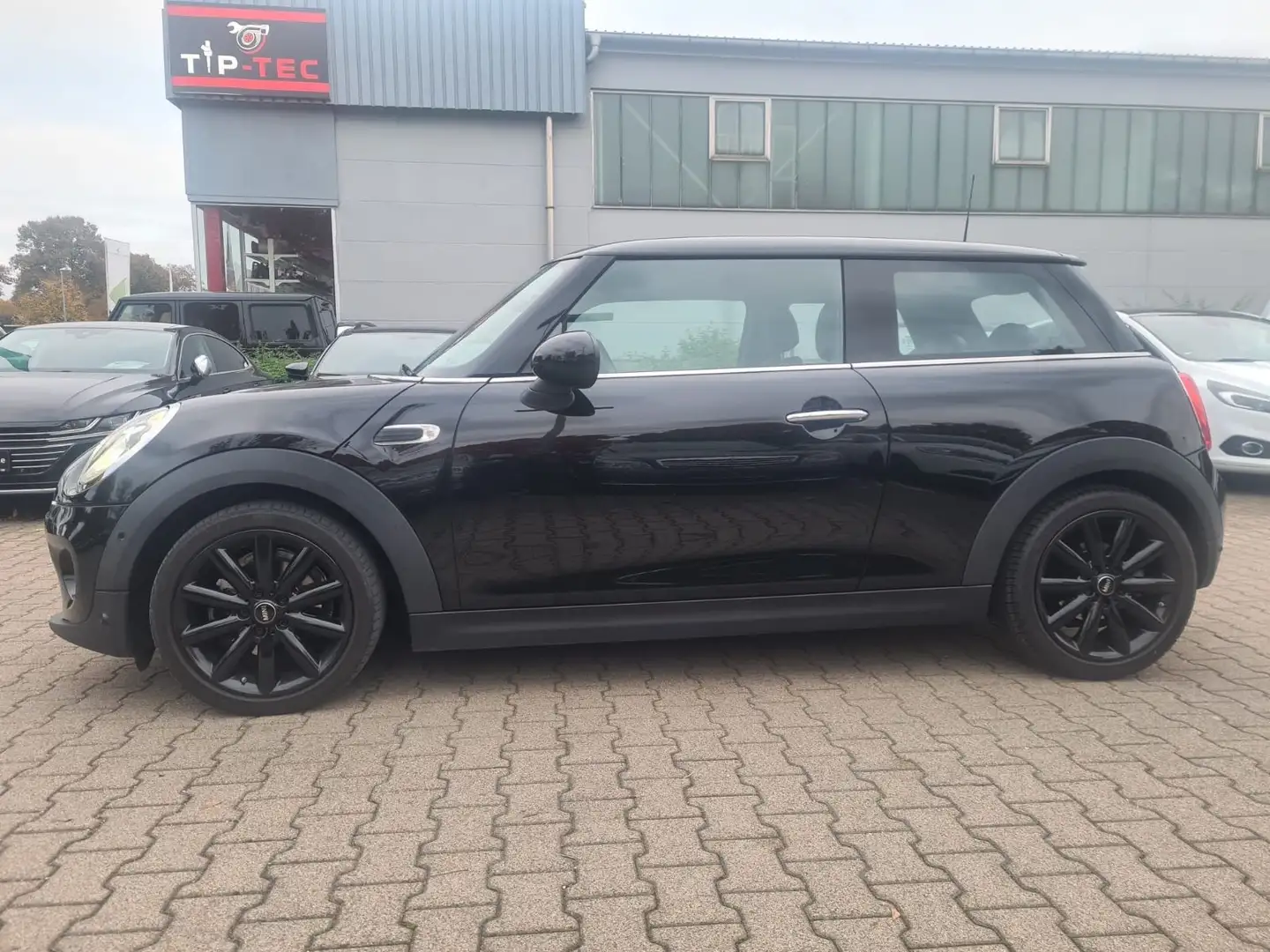 MINI Cooper Mini 3-trg. Cooper Schwarz - 2