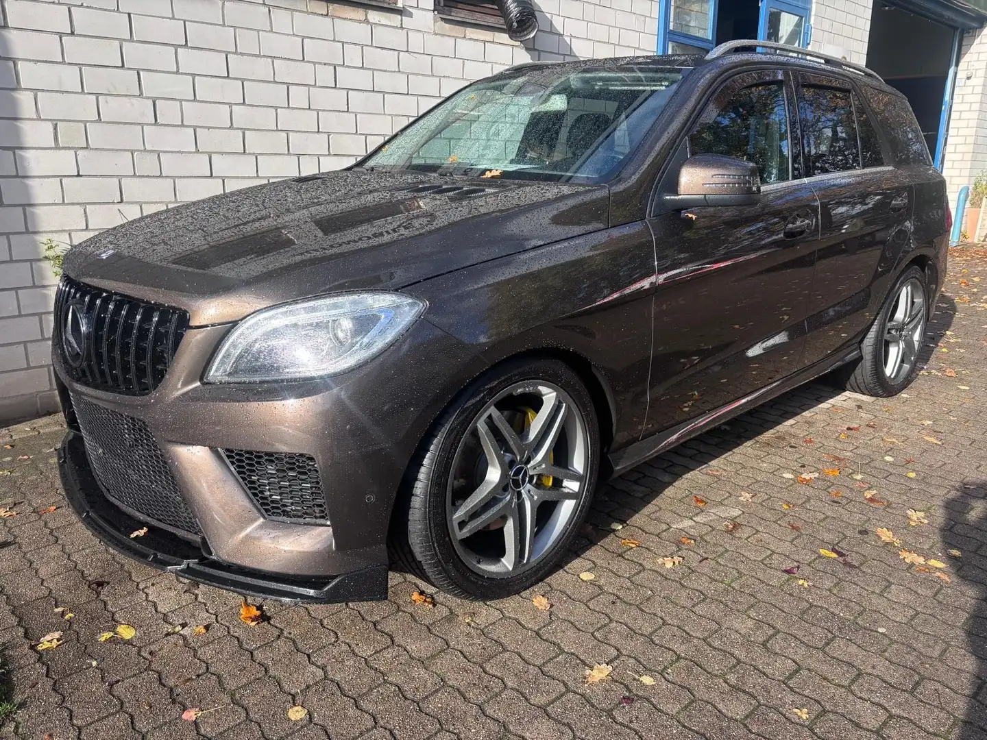 Mercedes-Benz ML 350 CDI BlueTec AMG-Line Pano Brun - 2