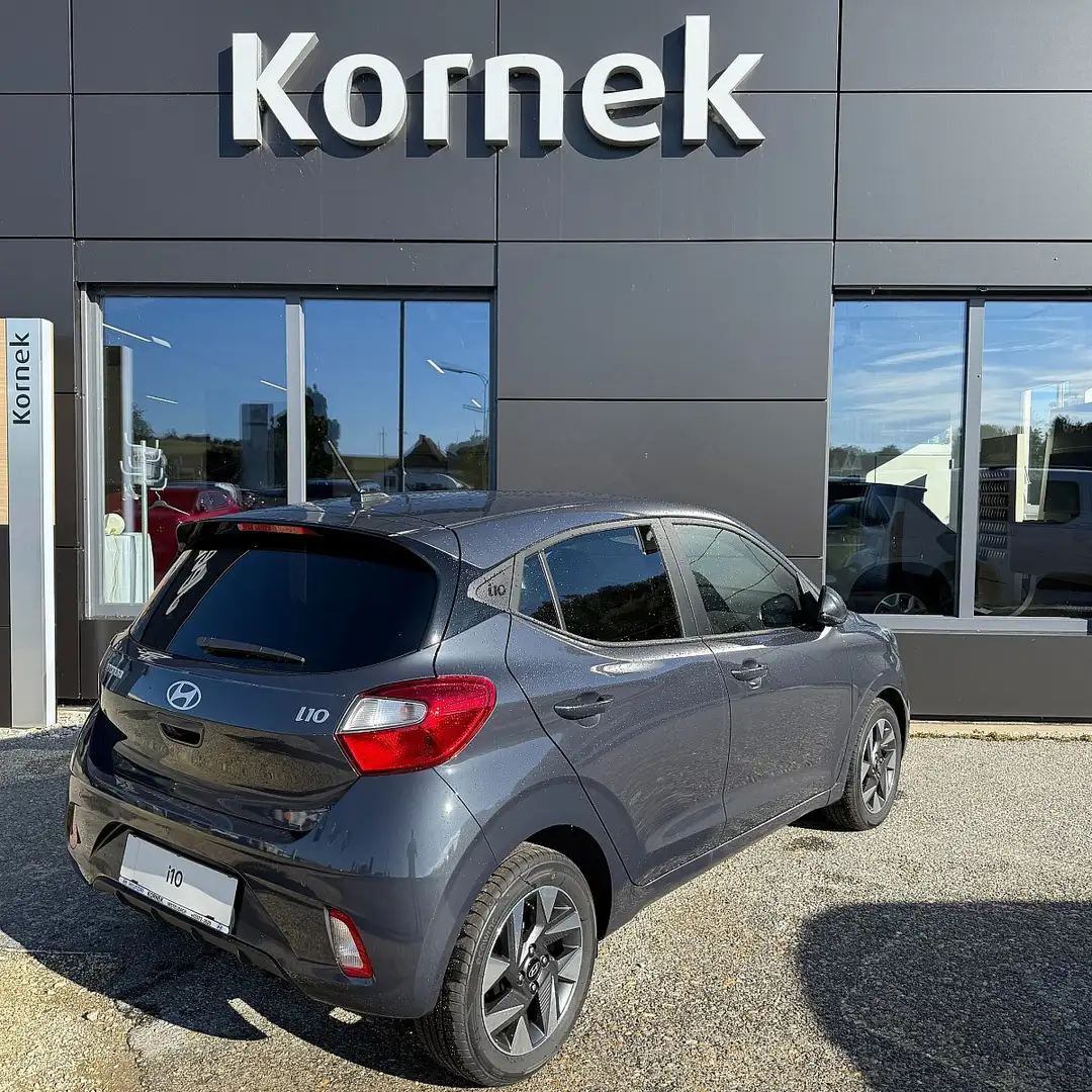 Hyundai i10 1,2 GO PLUS AMT Aut. Grau - 2